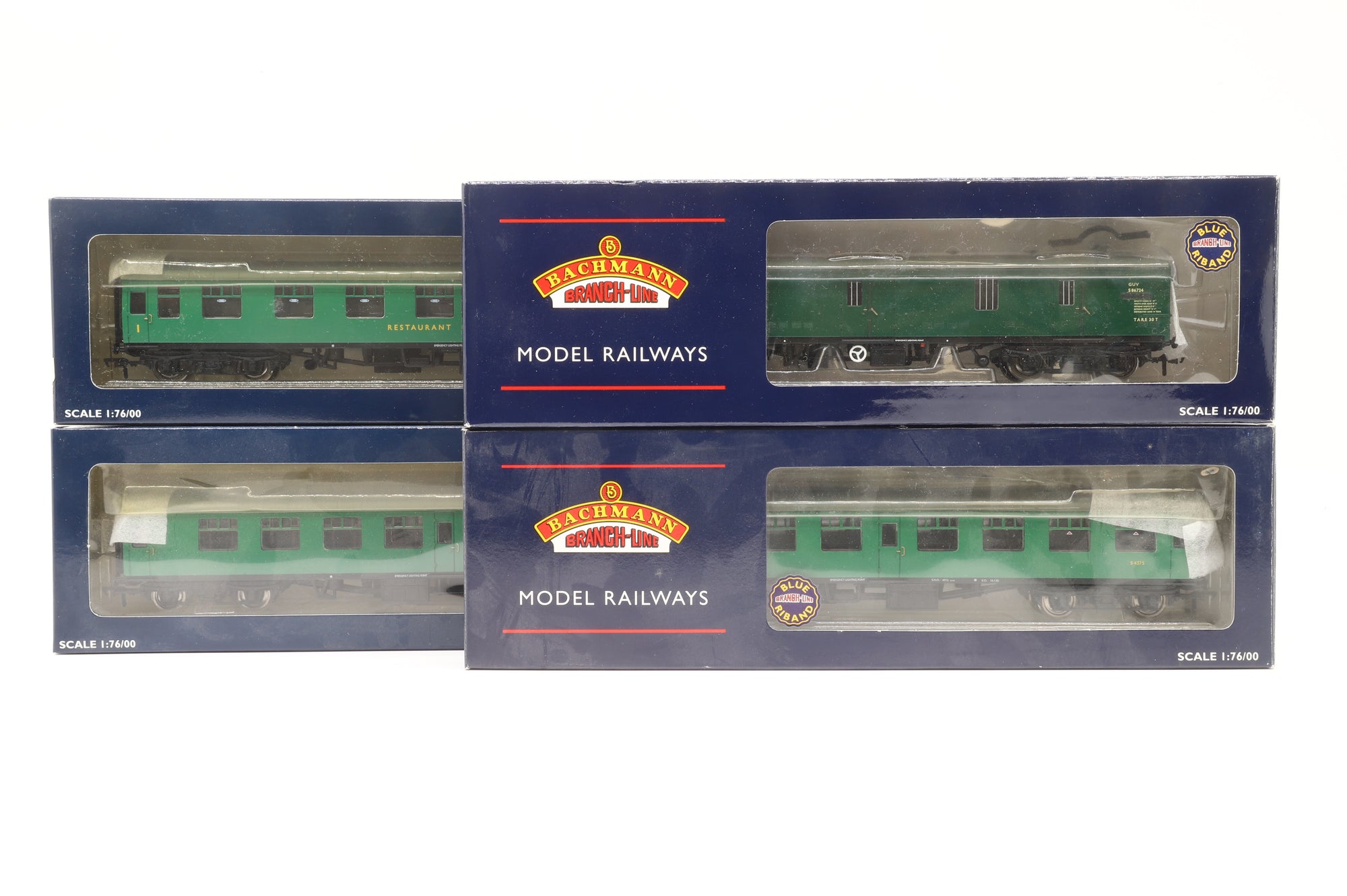 Bachmann OO Rake of 4 Mk1s Incl. GUV in BR(S) Green