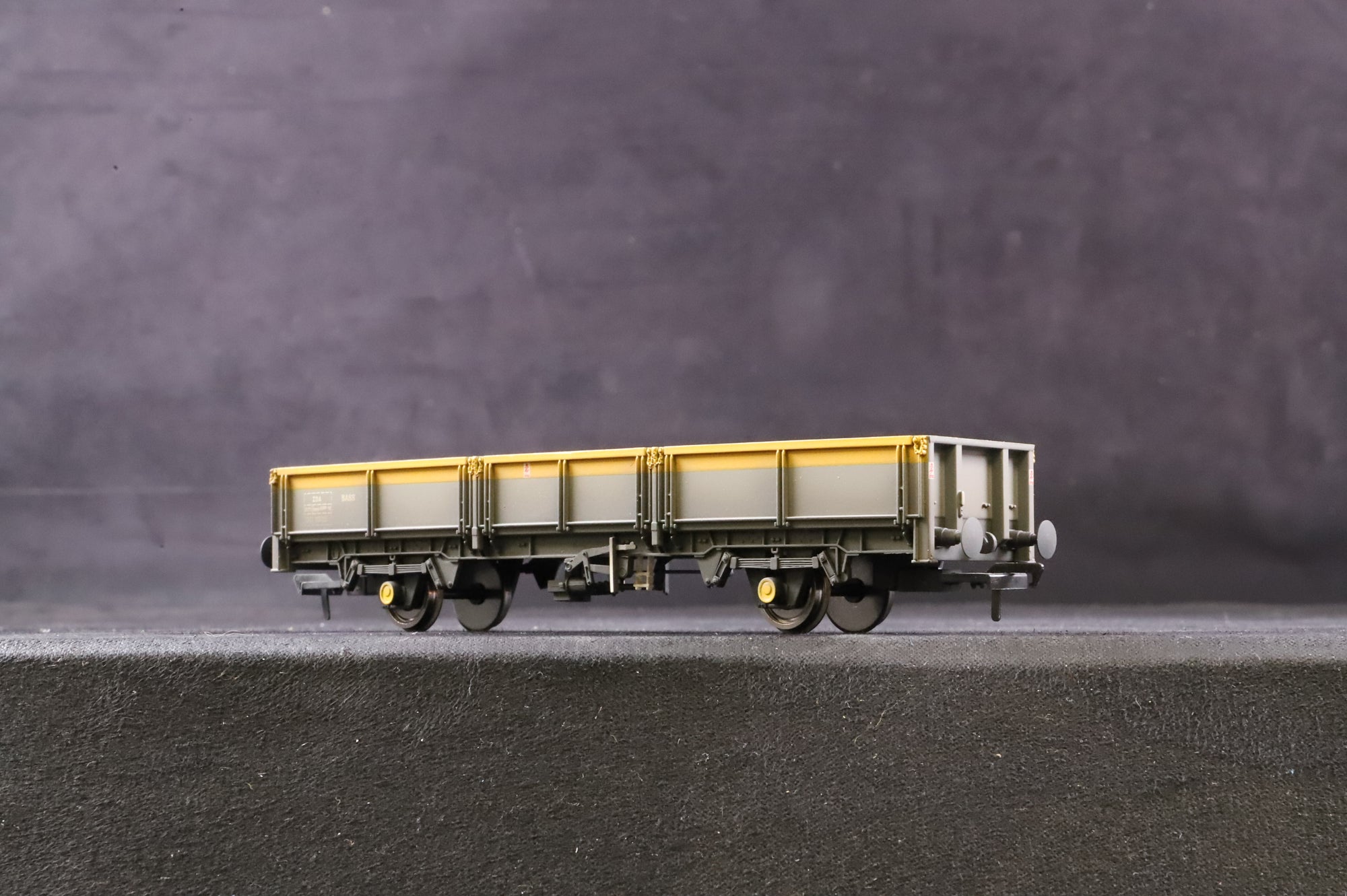 Bachmann OO Rake of 3 Bogie Hopper Wagons, Inc. 37-328 & 328B