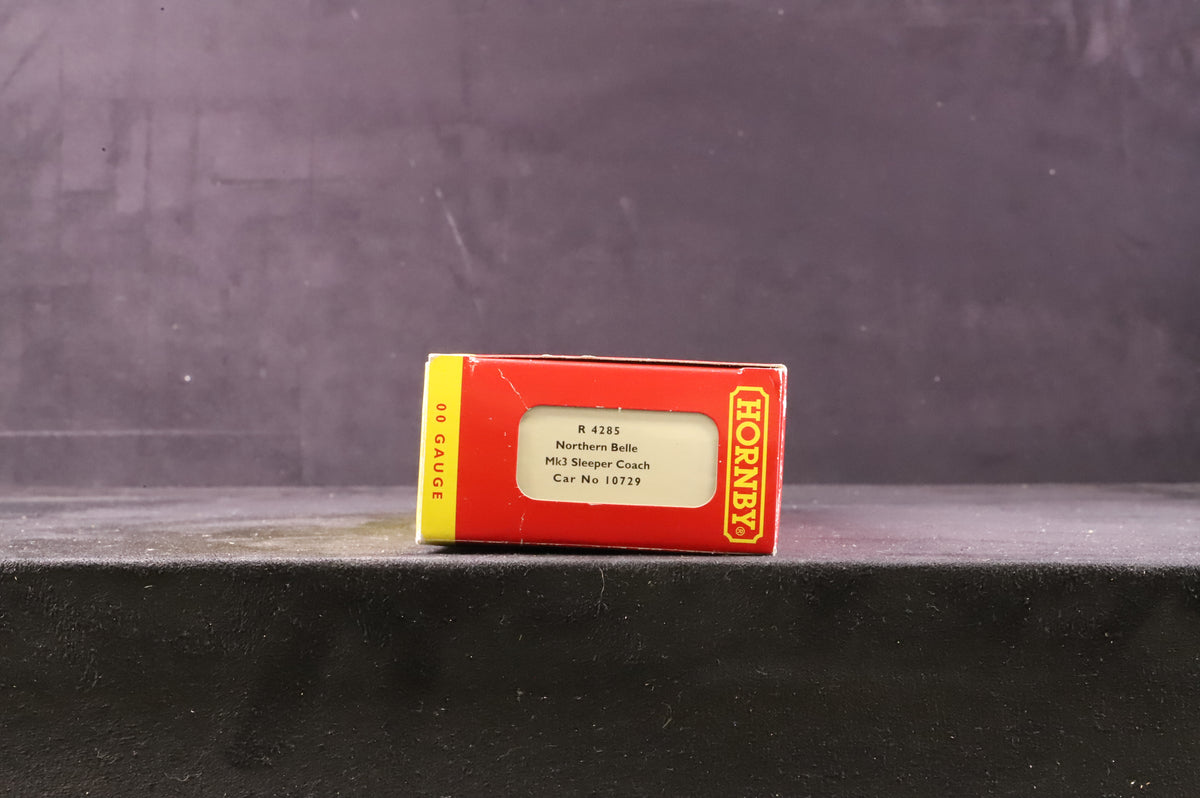 Hornby OO R4285Northern Belle Mk3 Sleeper Car &#39;10729&#39;