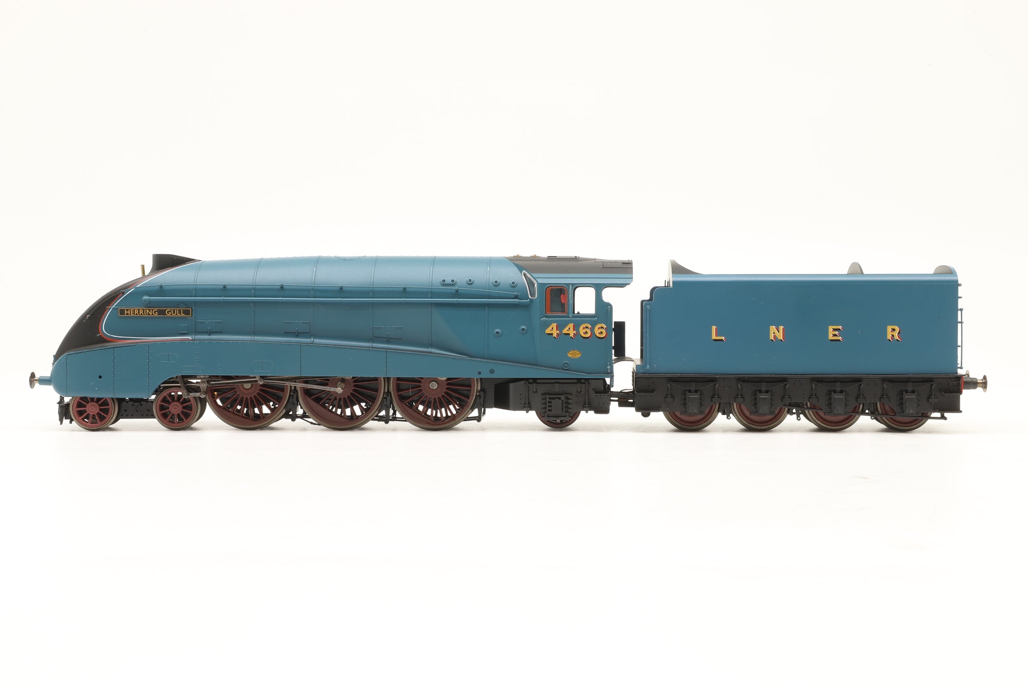 Hornby OO R2805XS LNER Class A4 'Herring Gull' '4466' DCC Sound