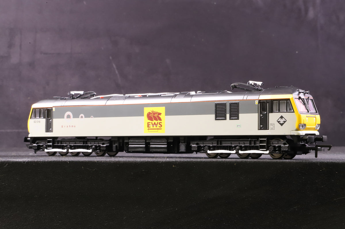 Hornby OO R3480 Class 92 92016 &#39;Brahms&#39; in EWS (Rebranded BR Railfreight Grey) Livery