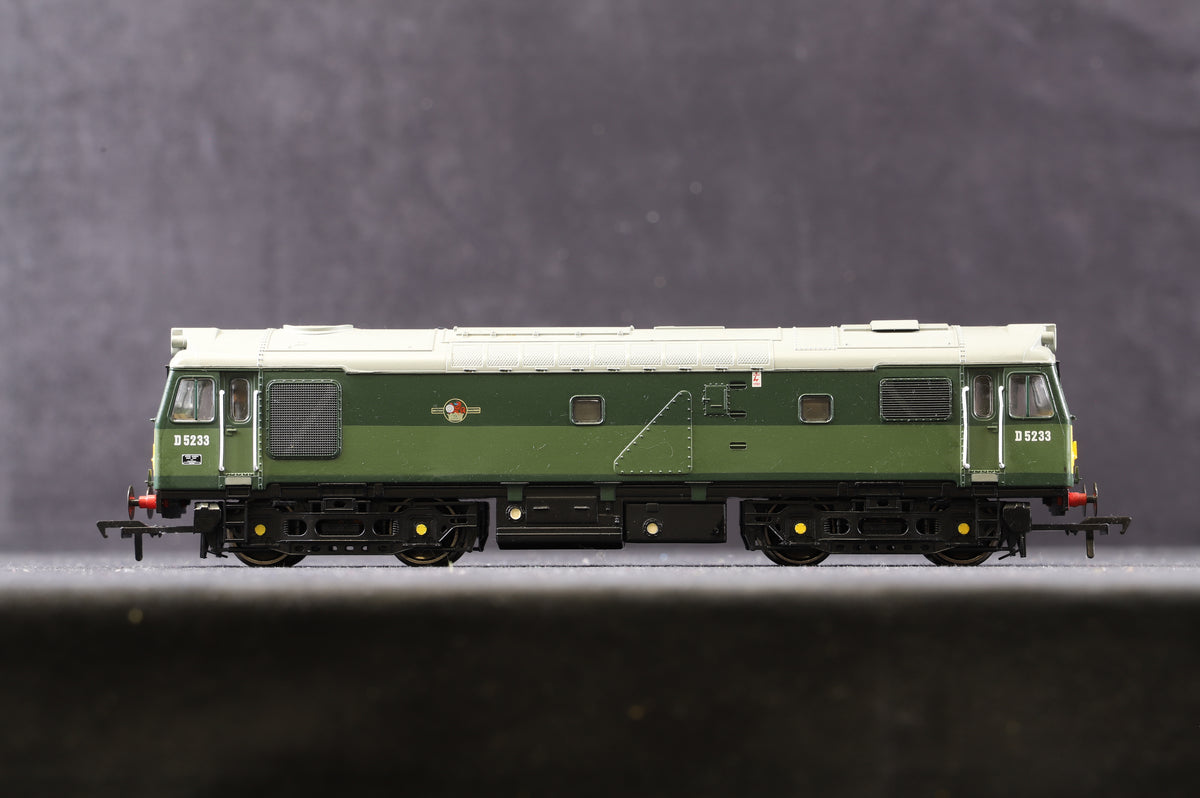 Bachmann OO 32-411 Class 25/2 Diesel &#39;D5233&#39; BR Green