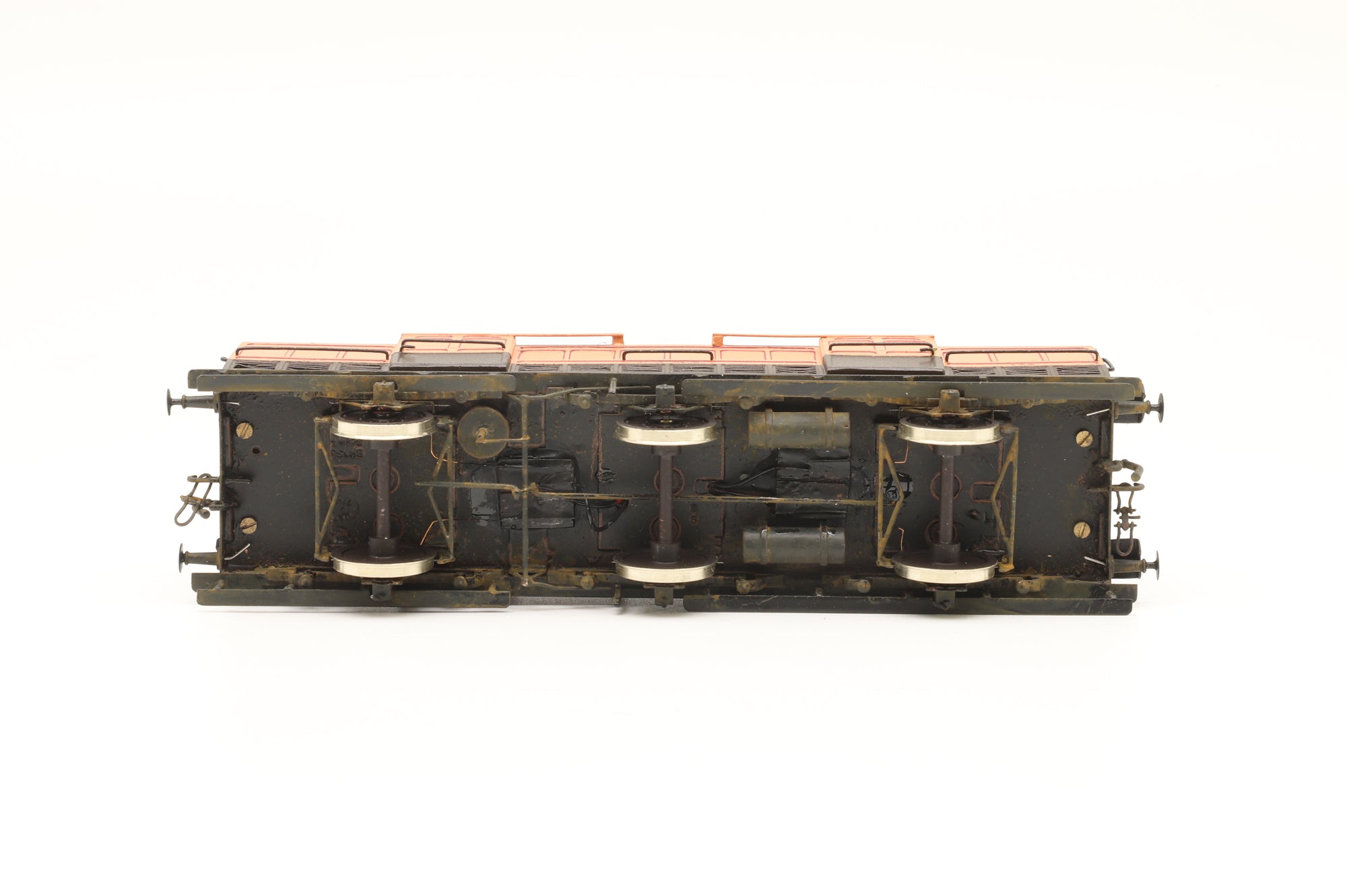 Kit Built P4 Rake of 4 LSWR Luggage Vans, Weathered