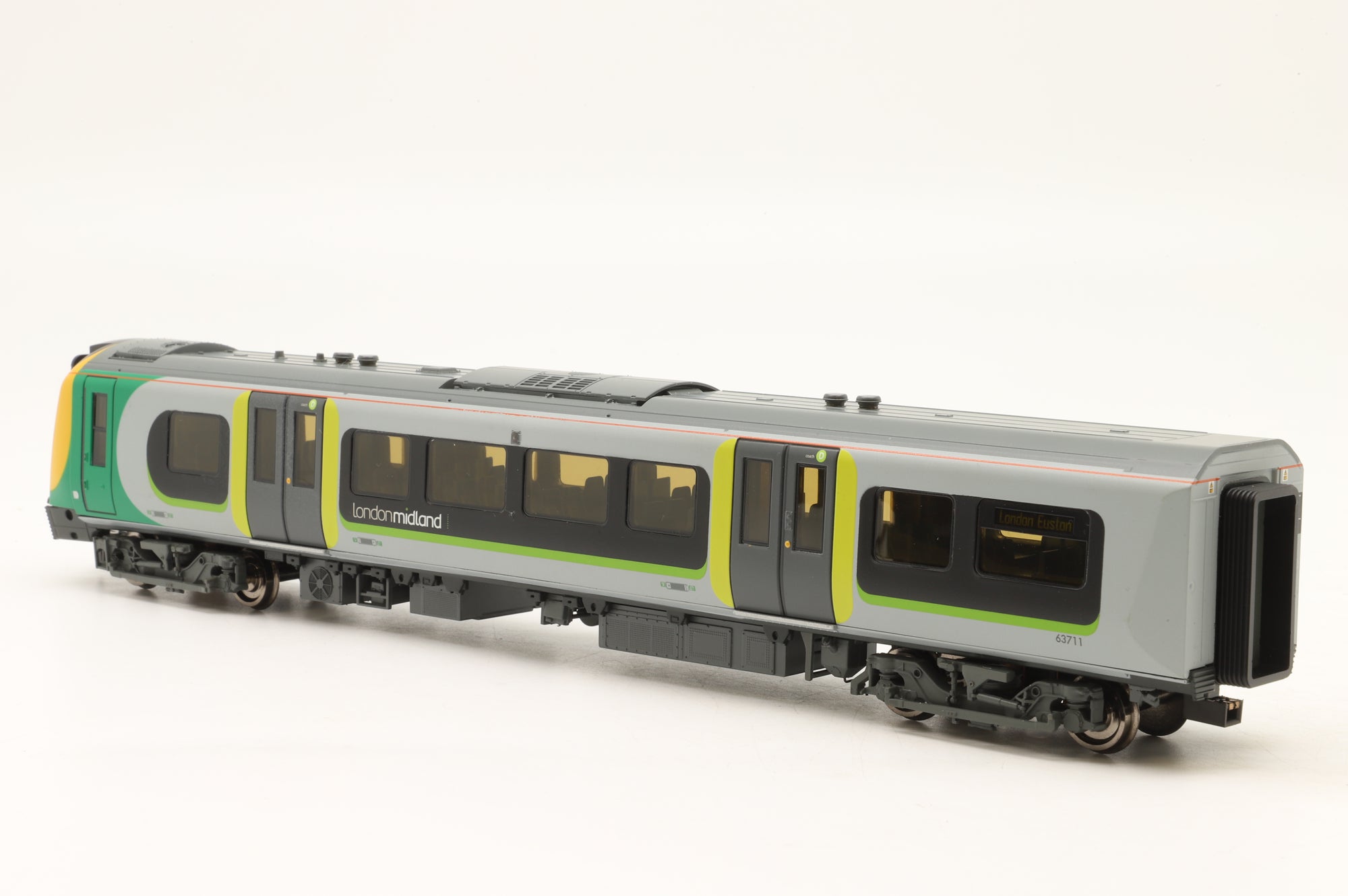 Bachmann OO 31-032 Class 350/1 Desiro 4-Car EMU 350101 in London Midland Livery