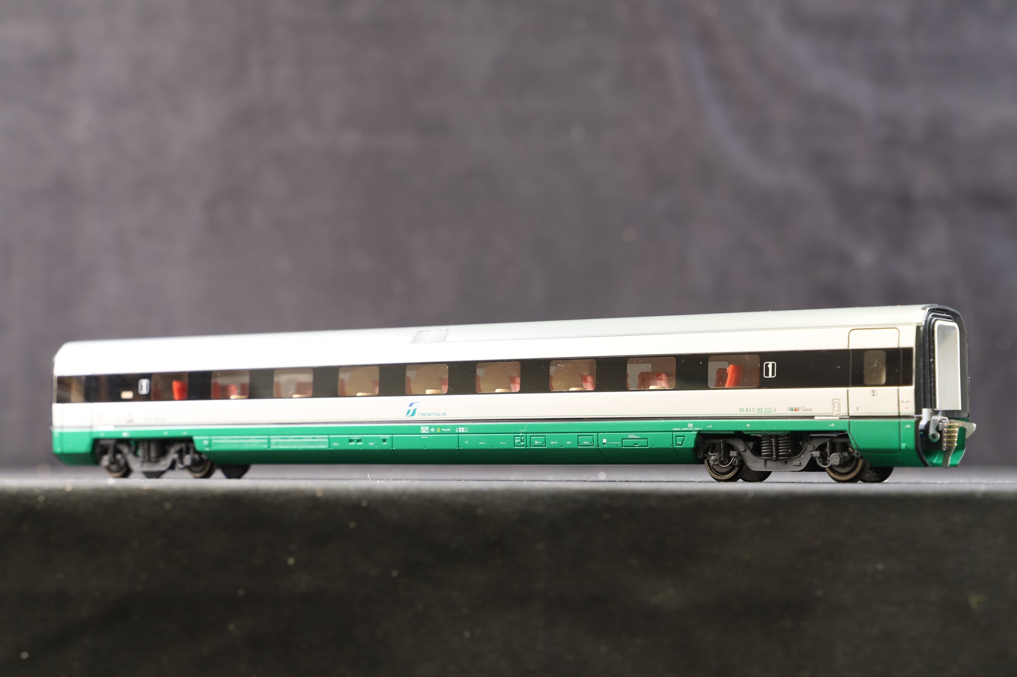 ACME HO 70002 ETR500 Trenitalia Coaches