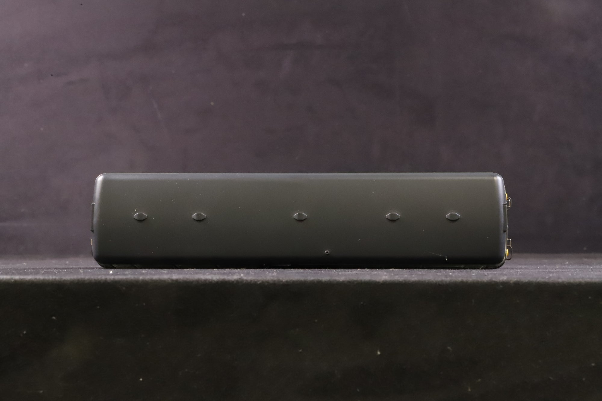 Heljan OO 11087531 Park Royal Rail's 'M79972' Green w/Small Yellow Panels