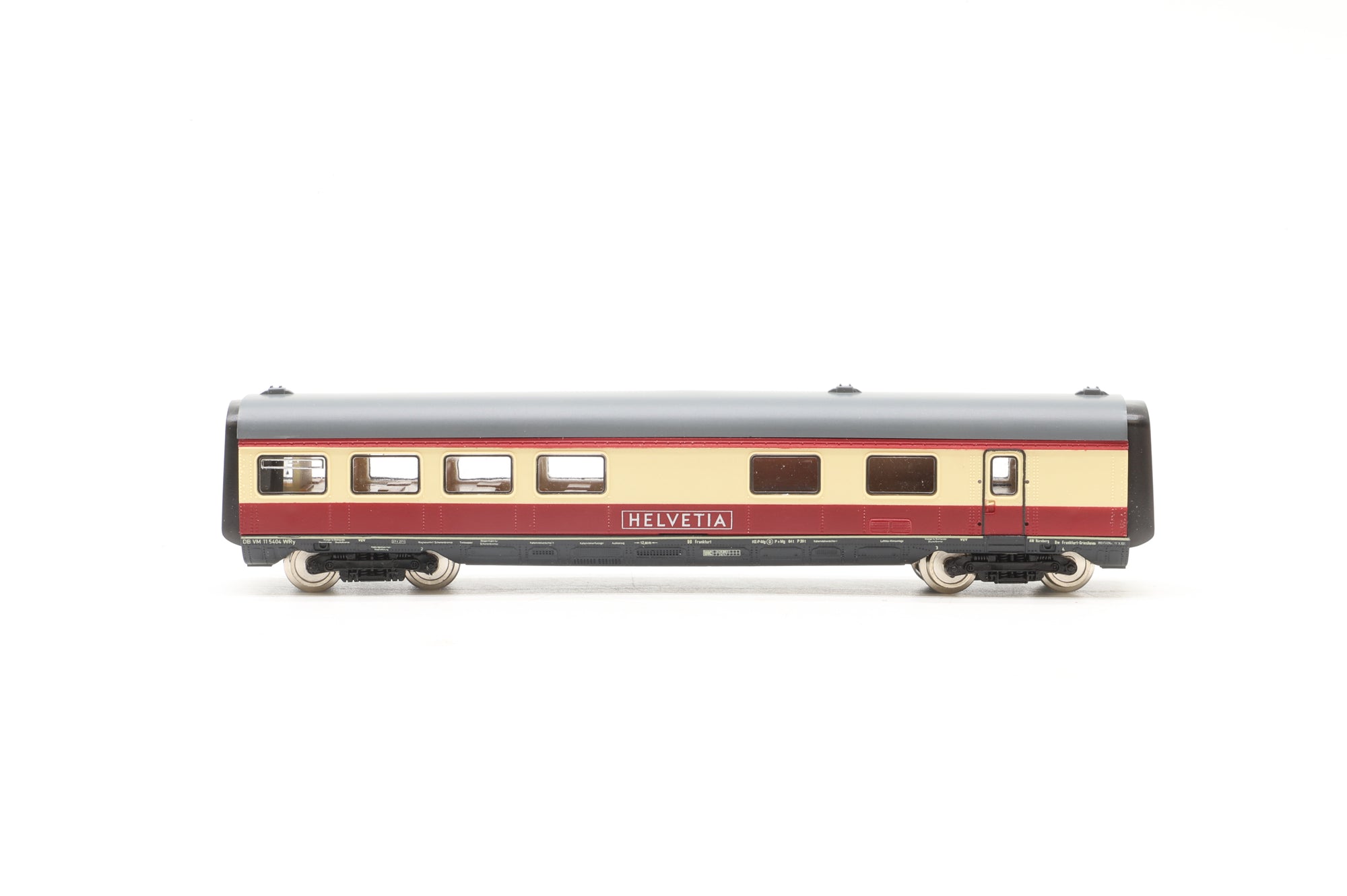 Roco N N02168A Triple Pack of BR 601 Karwendel TEE Coaches