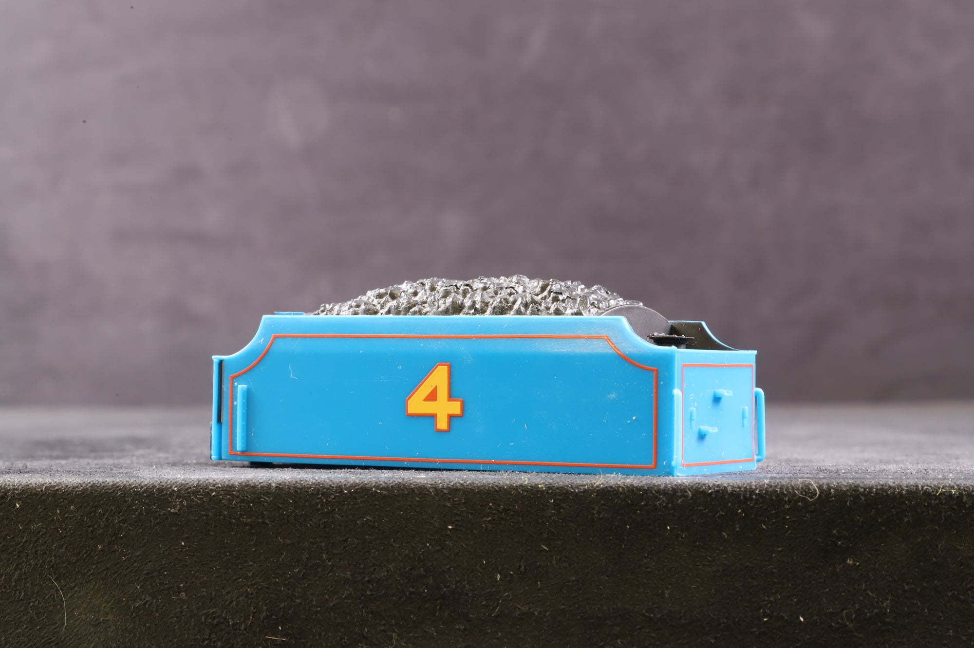 WORKSHOP Hornby OO R383 Thomas & Friends 'Gordon' '4' Steam Locomotive NON RUNNER