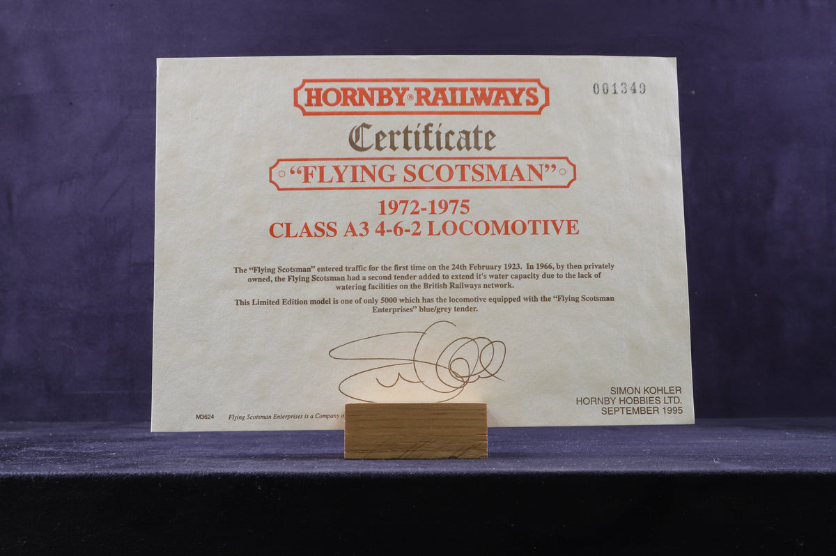 Hornby OO R098 Class A1/A3 4-6-2 &#39;Flying Scotsman&#39; &#39;4472&#39; LNER Green Double Tender Ltd Ed 1349/ 5000