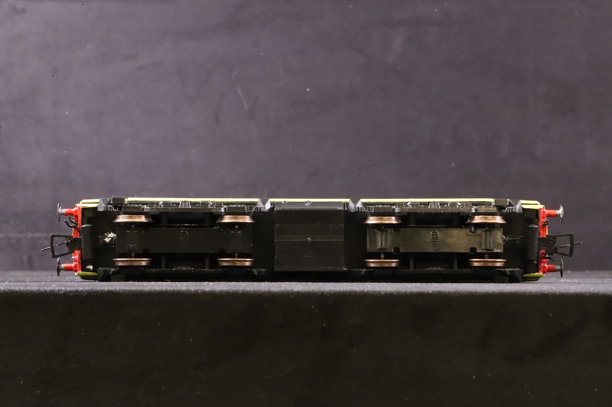 WORKSHOP Heljan OO 3515 Class 35 Hymek D7006 in BR Green - Weathered