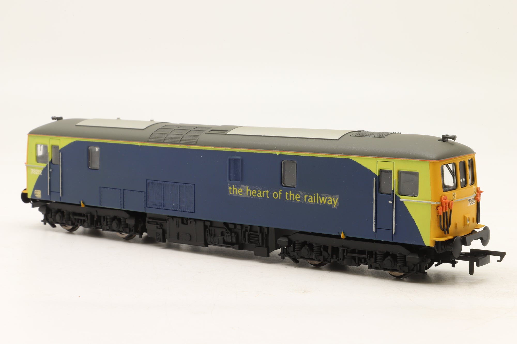 Hornby OO R2765 Class 73 '73212' Bo-Bo Diesel Electric