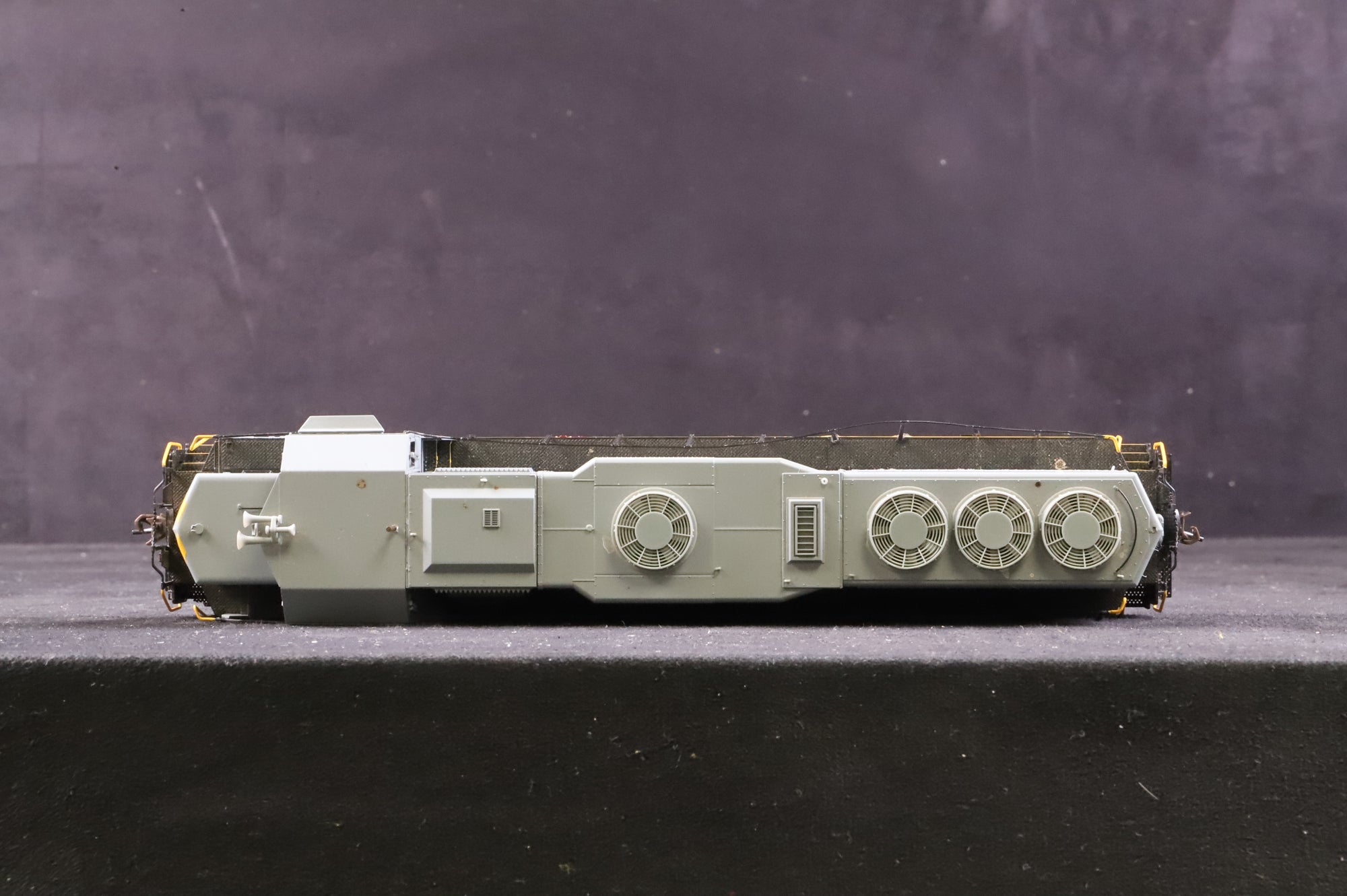 Atlas HO 9713 GP-40 No.4784 in Kansas City Southern Livery