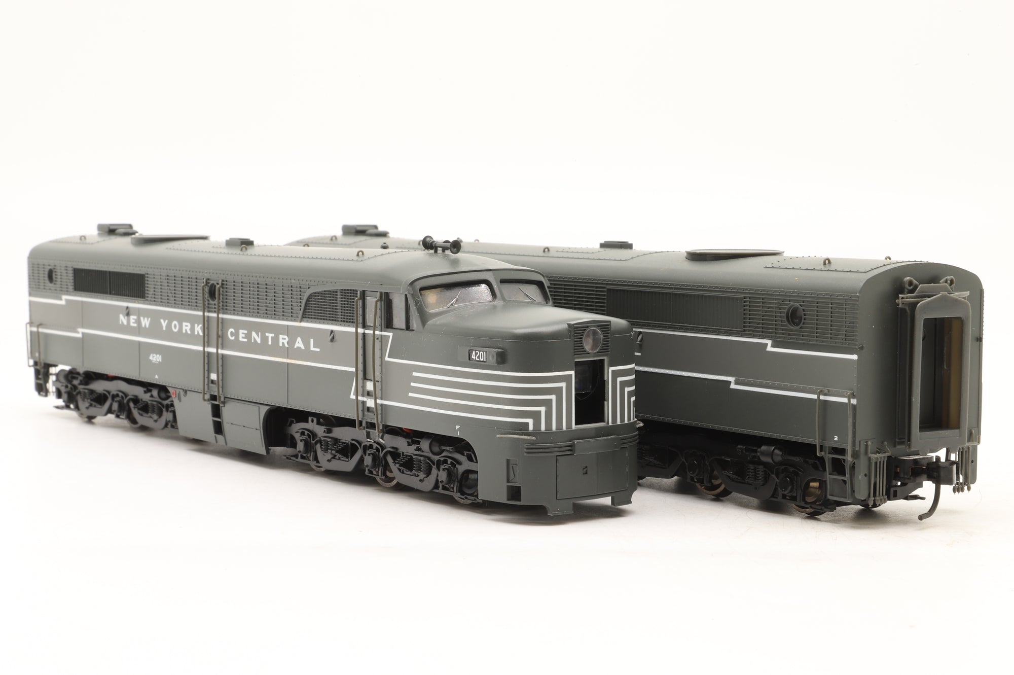 Proto 2000 Series HO 21618 & 21620 PA & PB Diesel Locomotive '4201 & 4301'