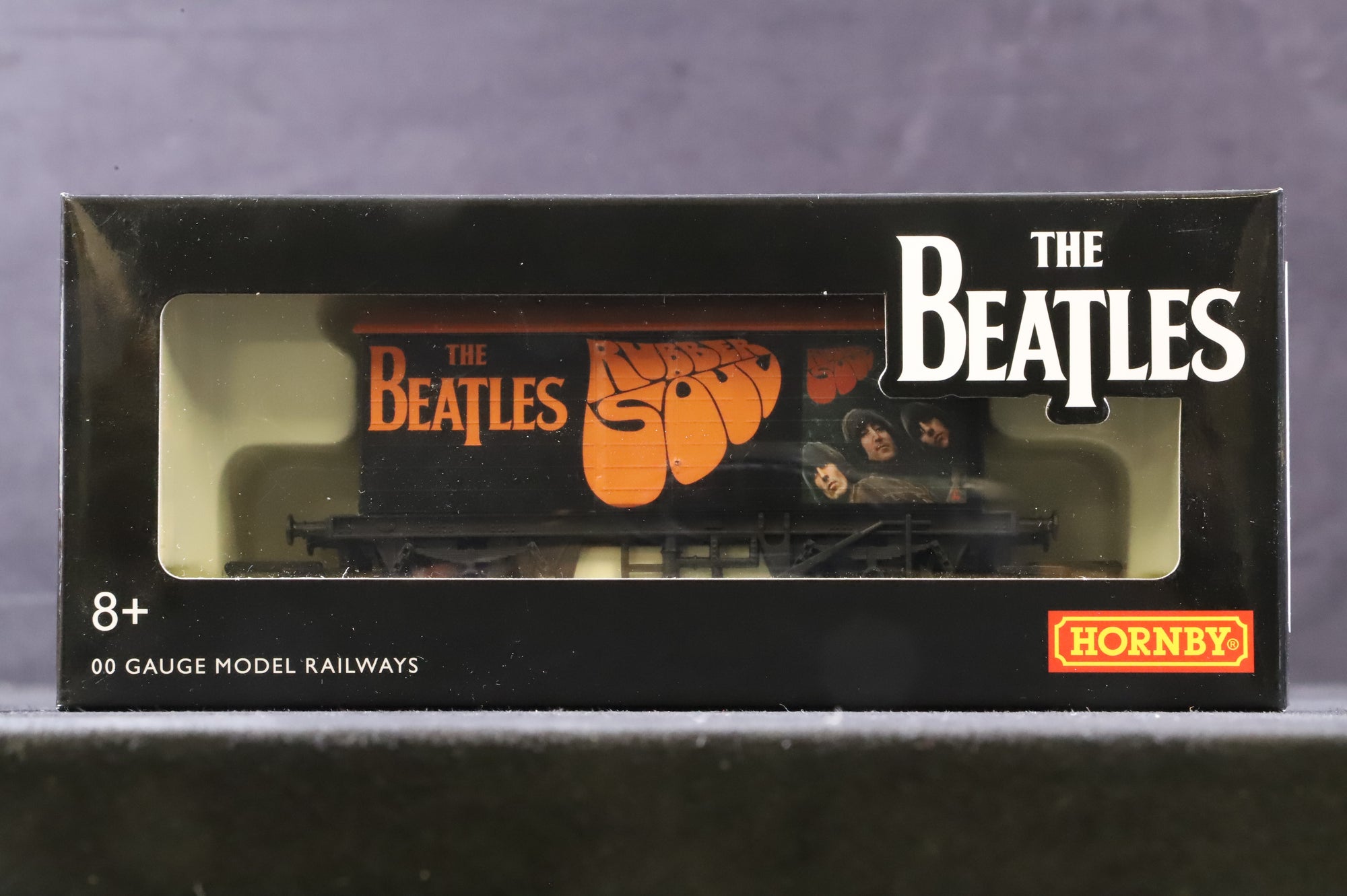 Hornby OO R60151 The Beatles 'Rubber Soul' LWB Van