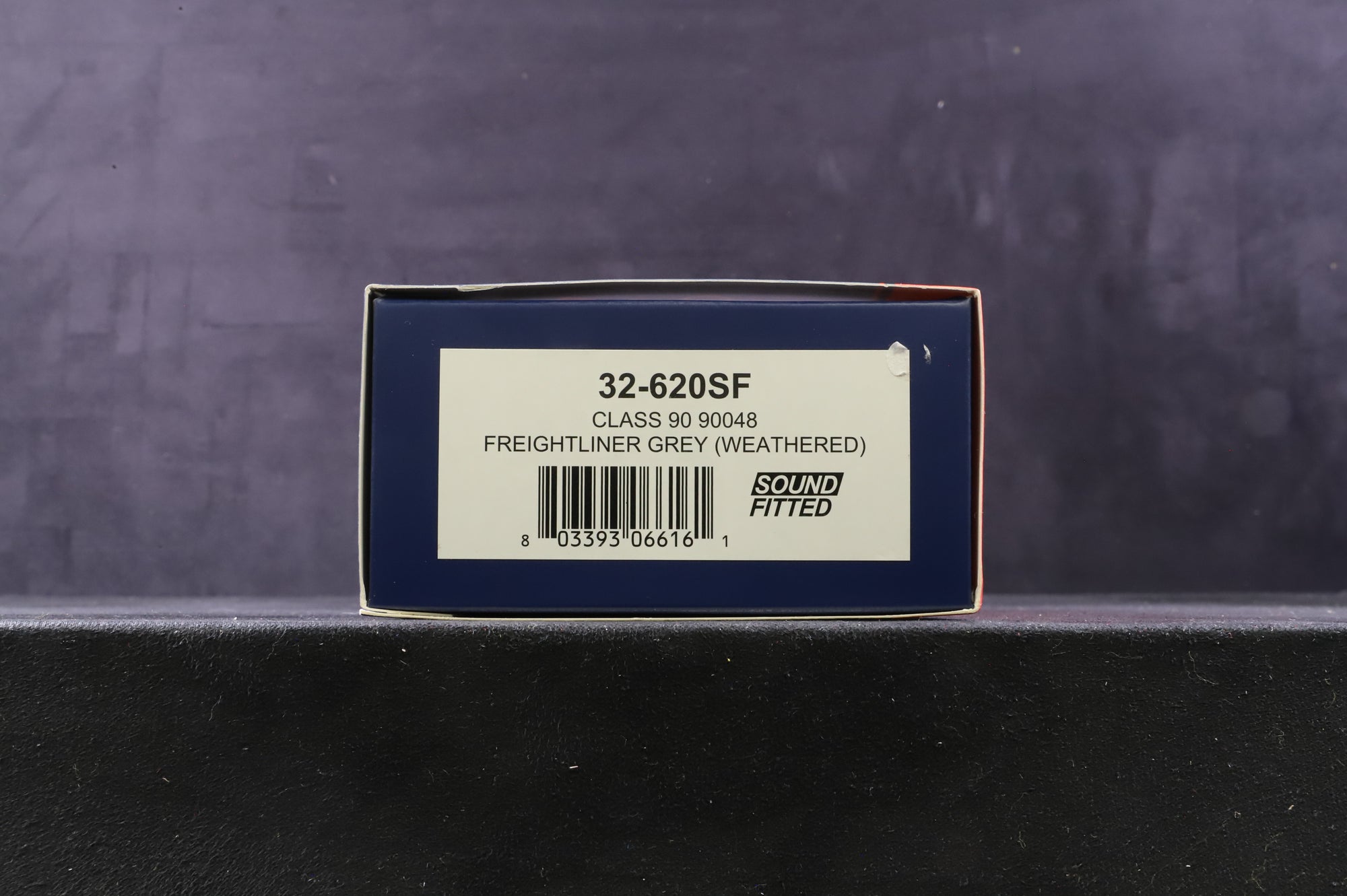 Bachmann OO 32-620SF Class 90 '90048' Freightliner Grey Weathered DCC Sound