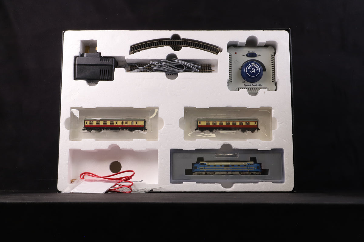 Graham Farish N Gauge 370-275 The Merseyside Express Train Set