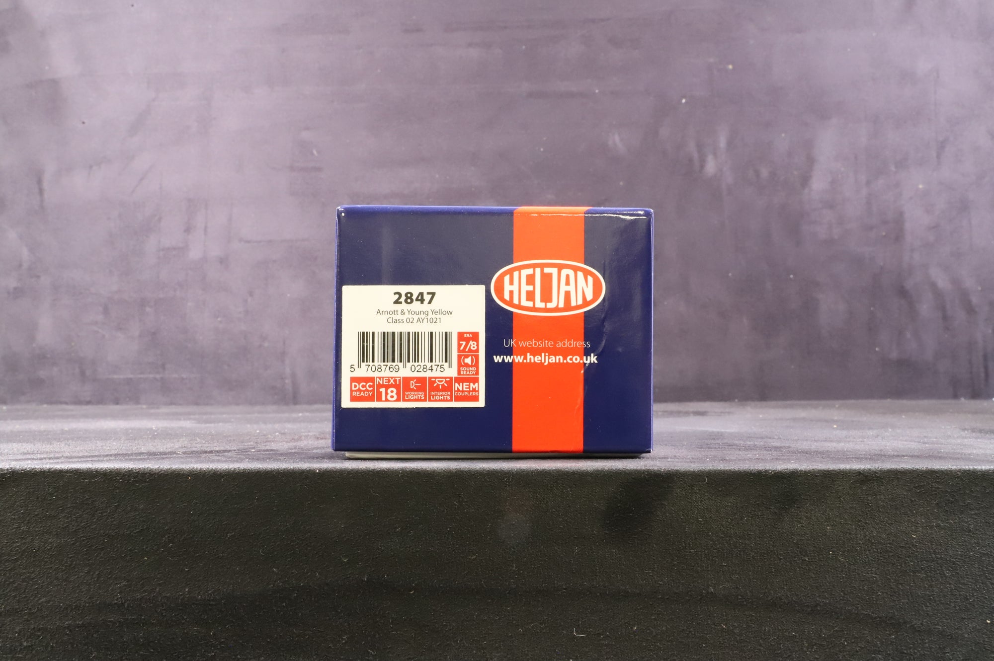 Heljan OO 2847 Class 02 Industrial Yellow Wasp Stripes