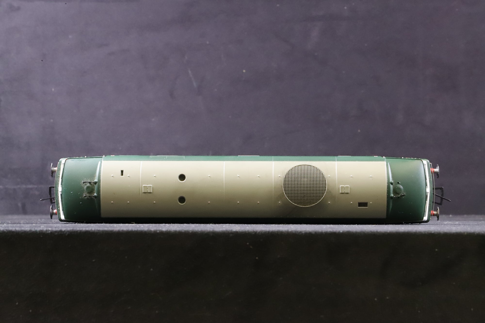 WORKSHOP Heljan OO 3515 Class 35 Hymek D7006 in BR Green - Weathered