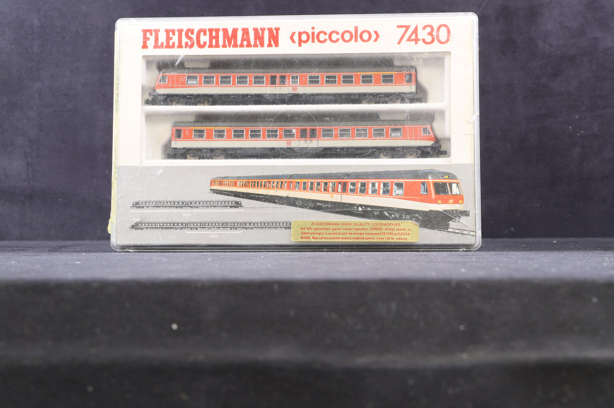 Fleischmann N 7430 DB 614 Class 2 Car DMU