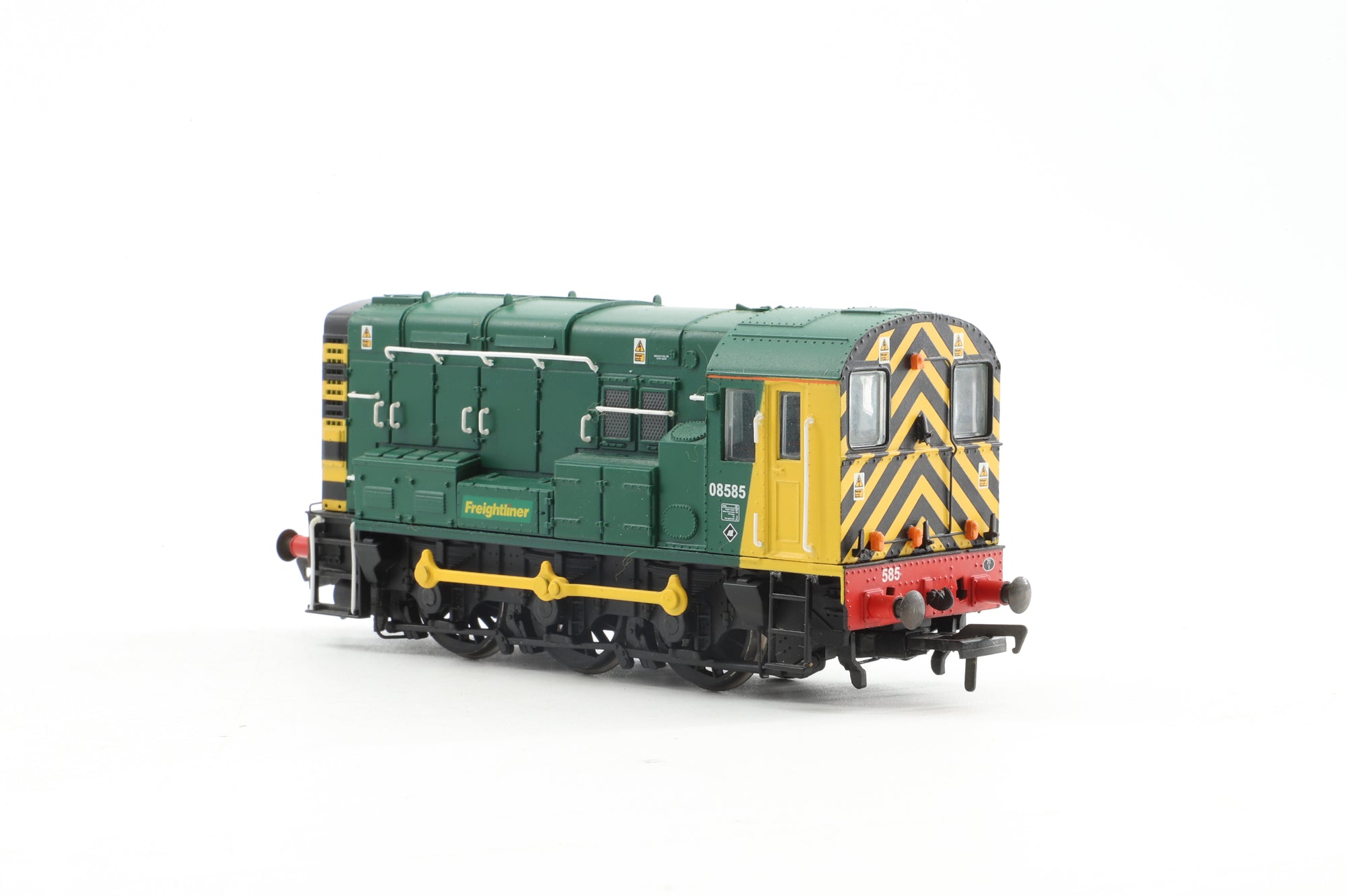 Bachmann OO 32-106 08 Diesel Shunter '08585' Freightliner