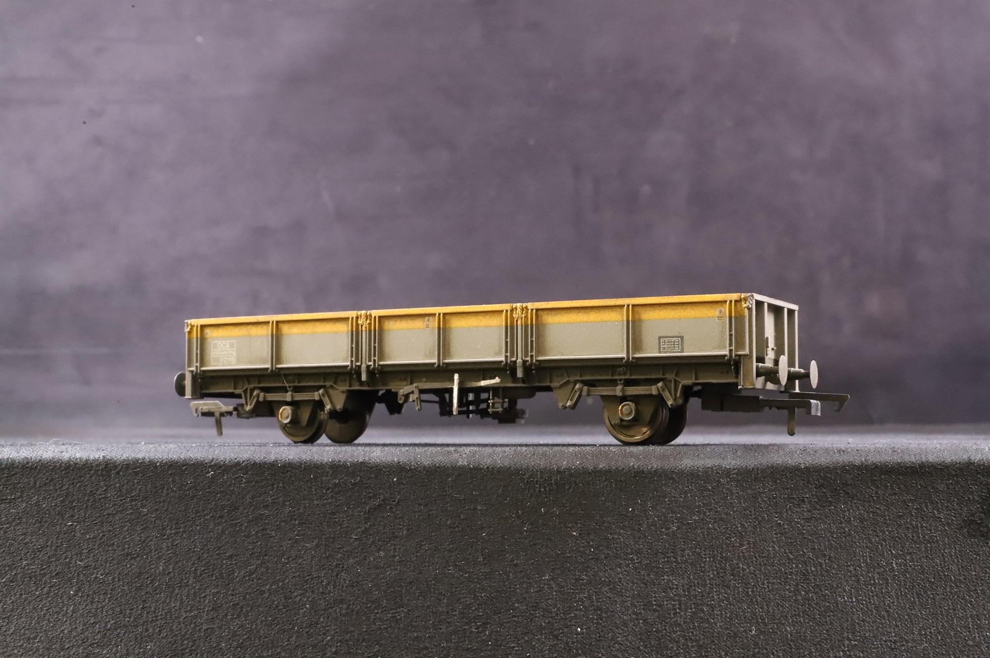 Bachmann OO Rake of 3 OCA/ZDA Wagons in BR Engineers Dutch -Weathered/Pristine