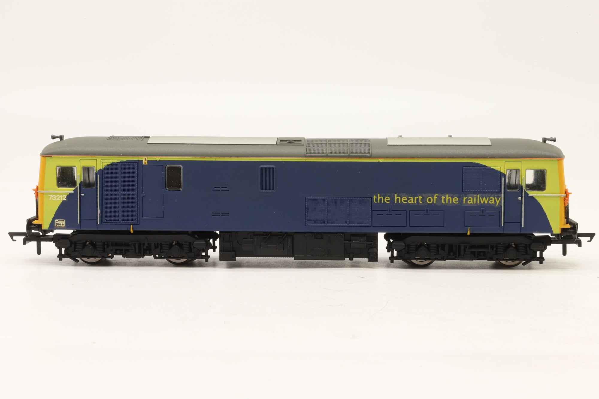 Hornby OO R2765 Class 73 '73212' Bo-Bo Diesel Electric