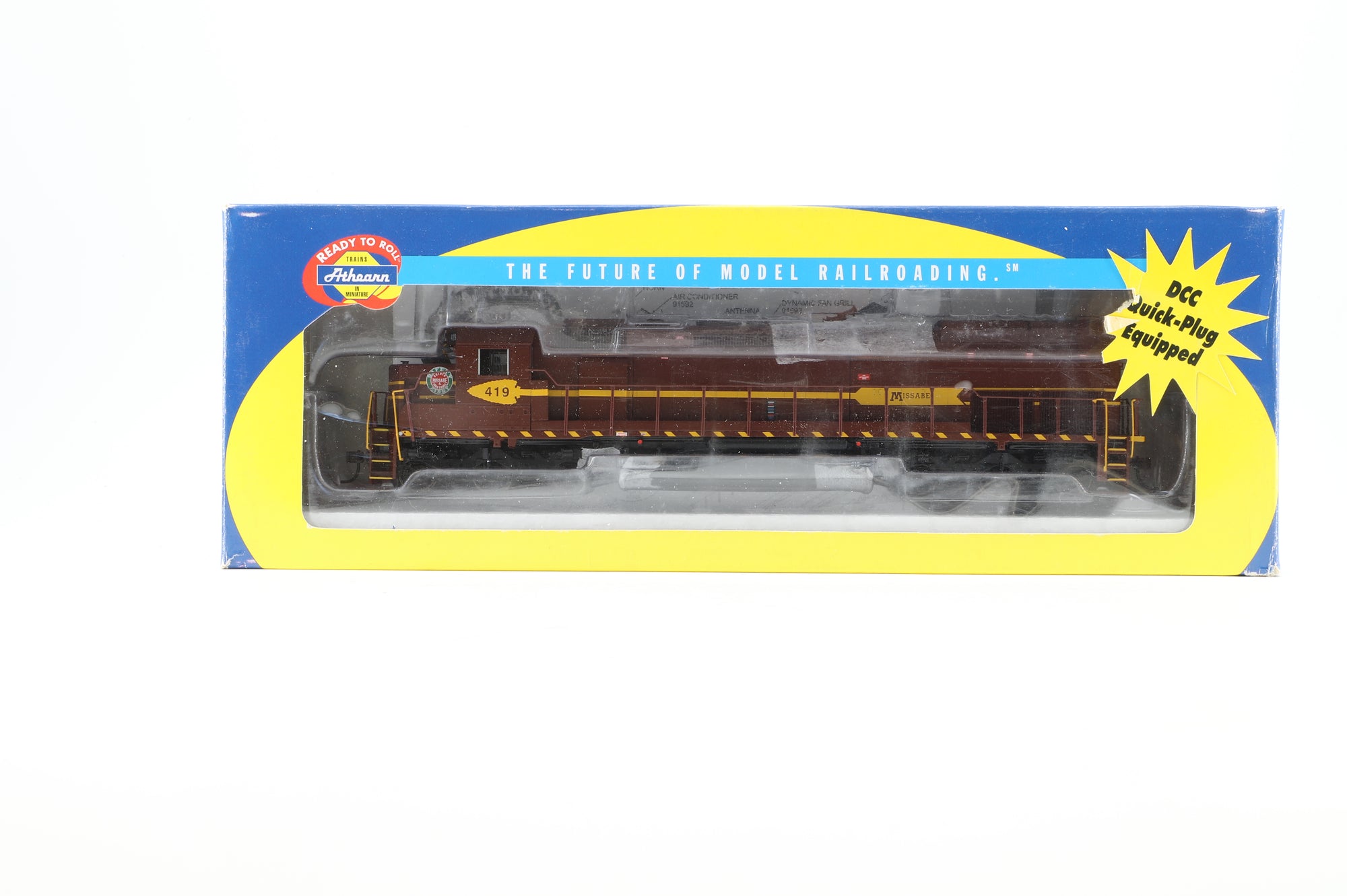 Athearn HO 91637 DM&IR SD45T-2 Diesel Locomotive '419'