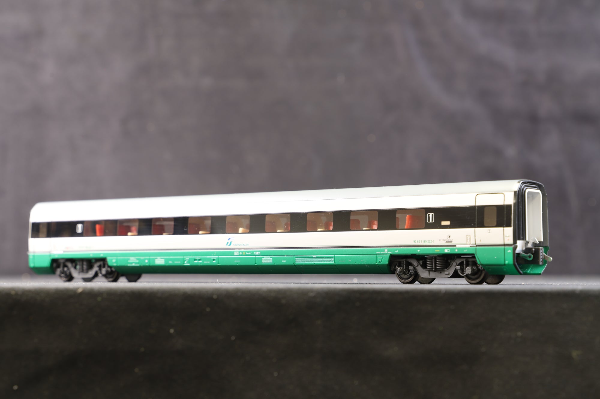 ACME HO 70002 ETR500 Trenitalia Coaches