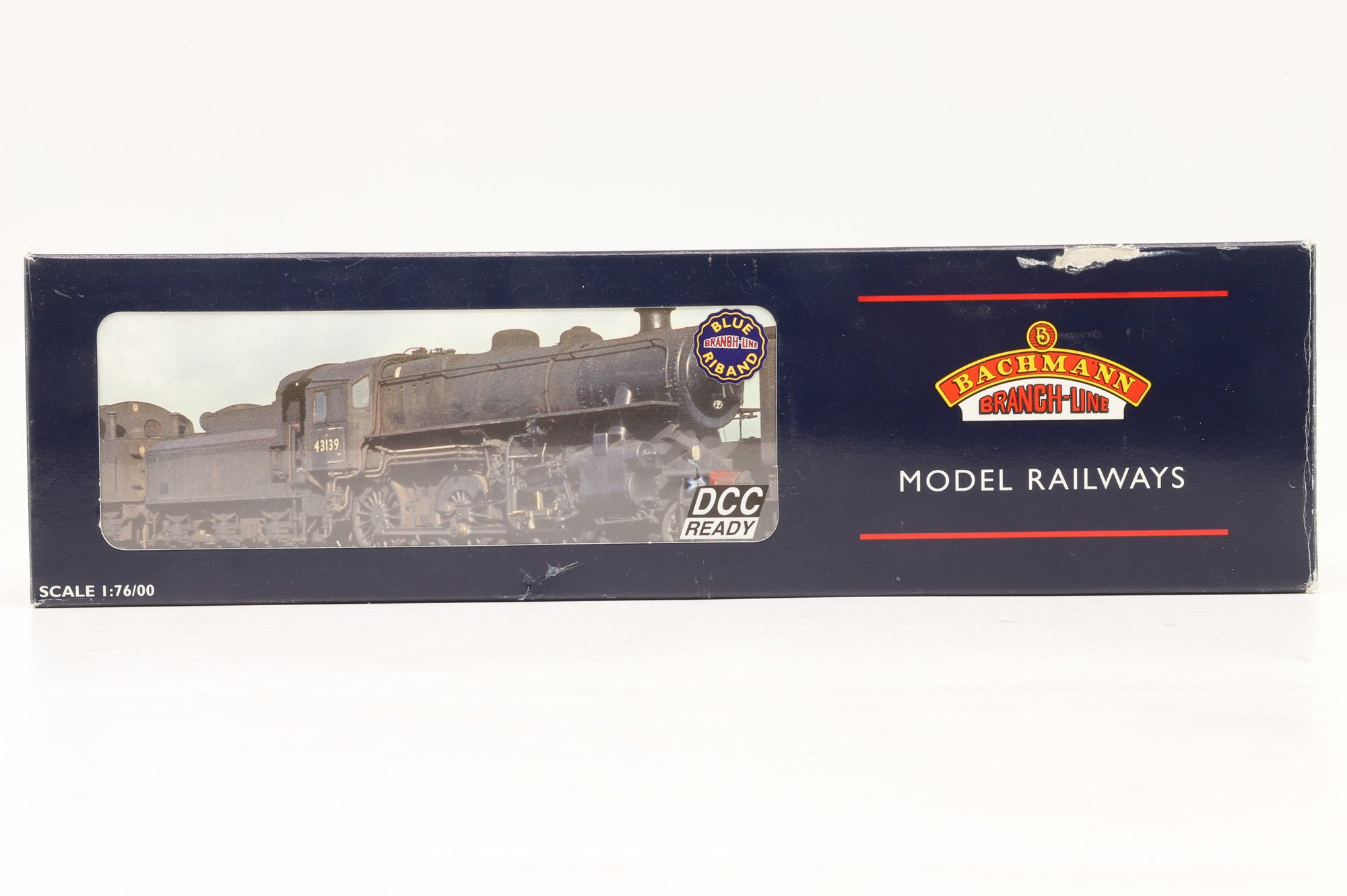 Bachmann OO 32-576 ivatt Class 4 43047 in Lined BR Black L/C