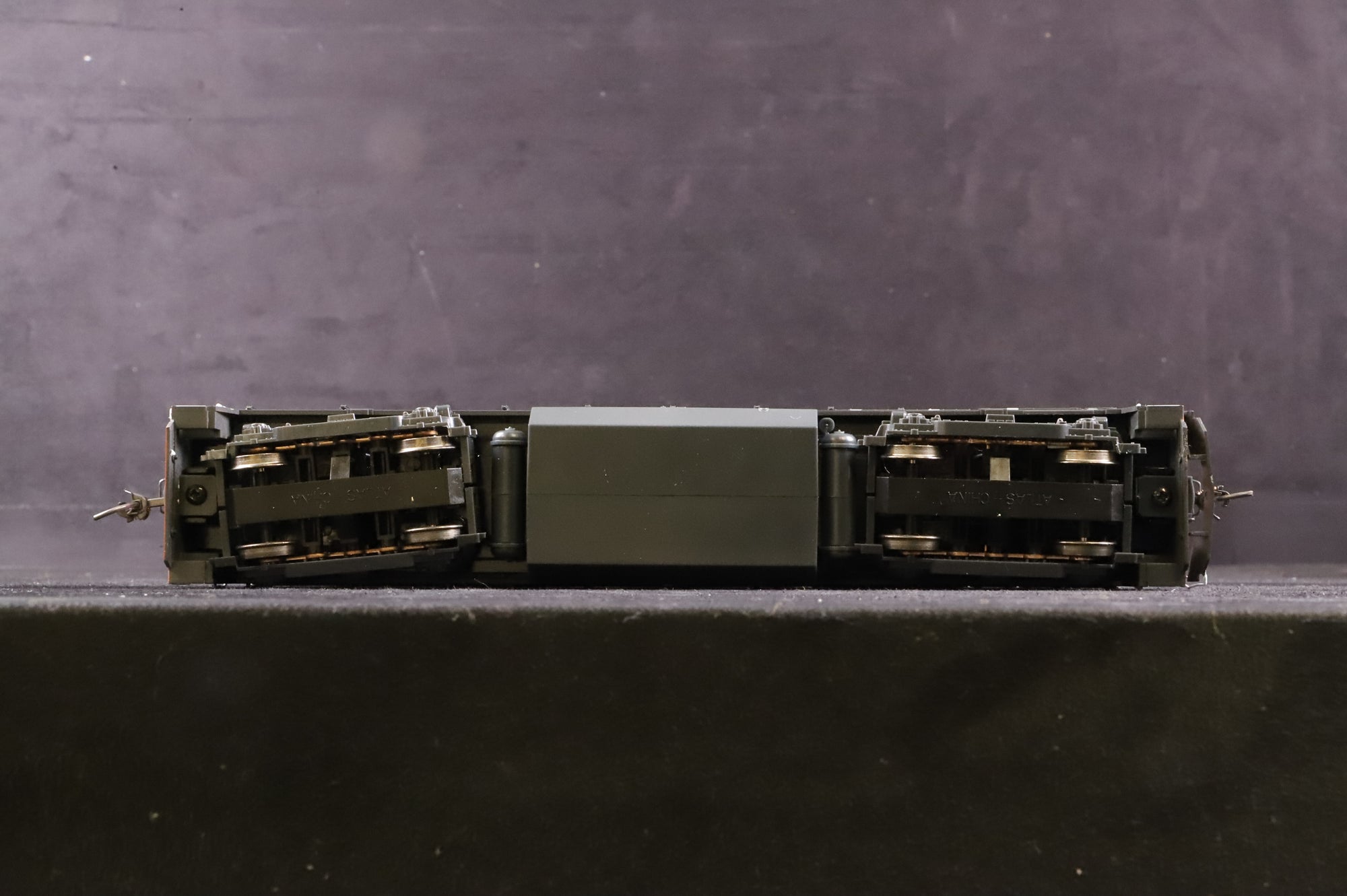 Atlas HO 8648 GE U23B 'Diesel Locomotive '288' Maine Central