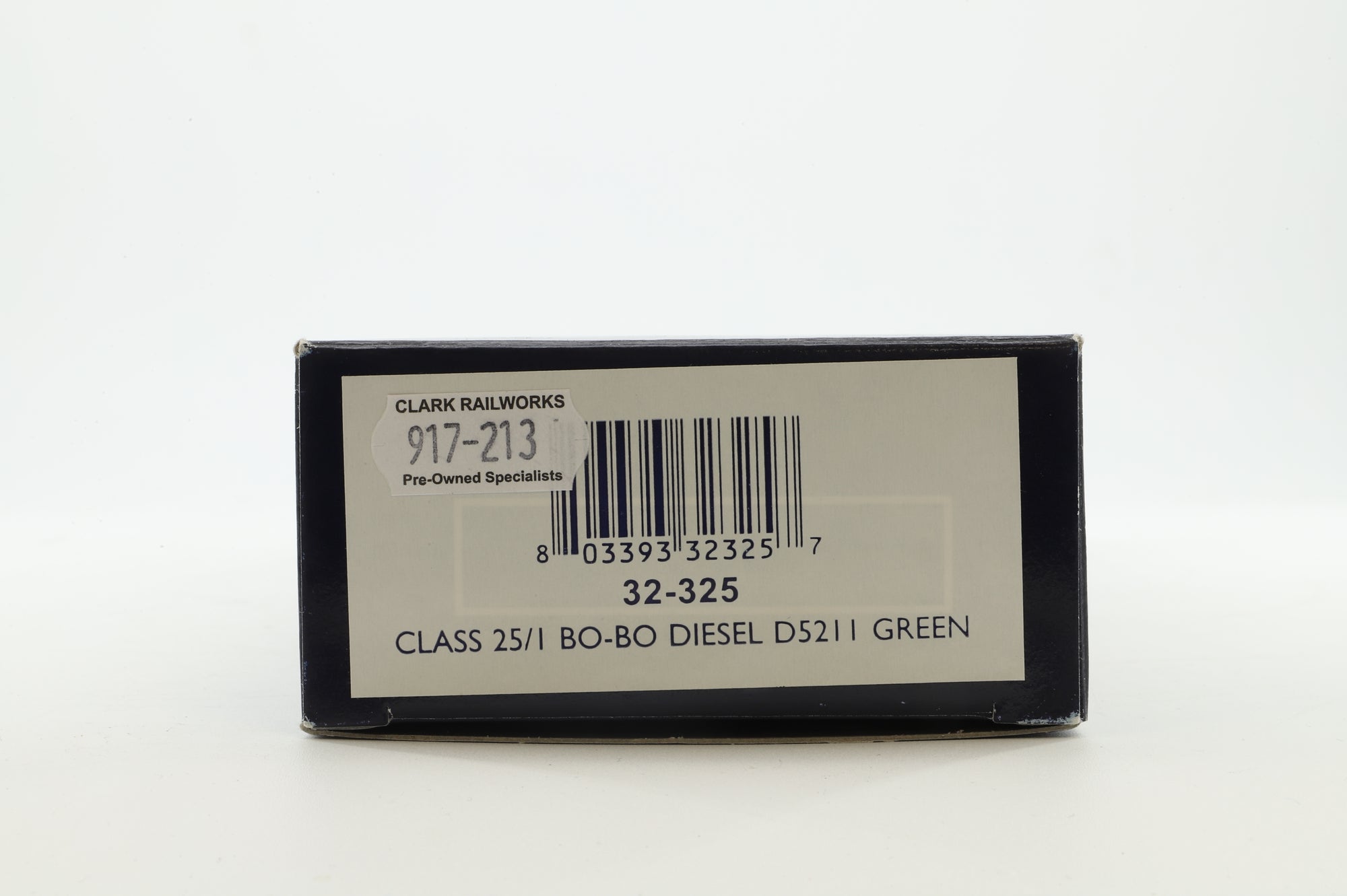 Bachmann OO 32-325 Class 25/1 Bo-Bo Diesel 'D5211' Green