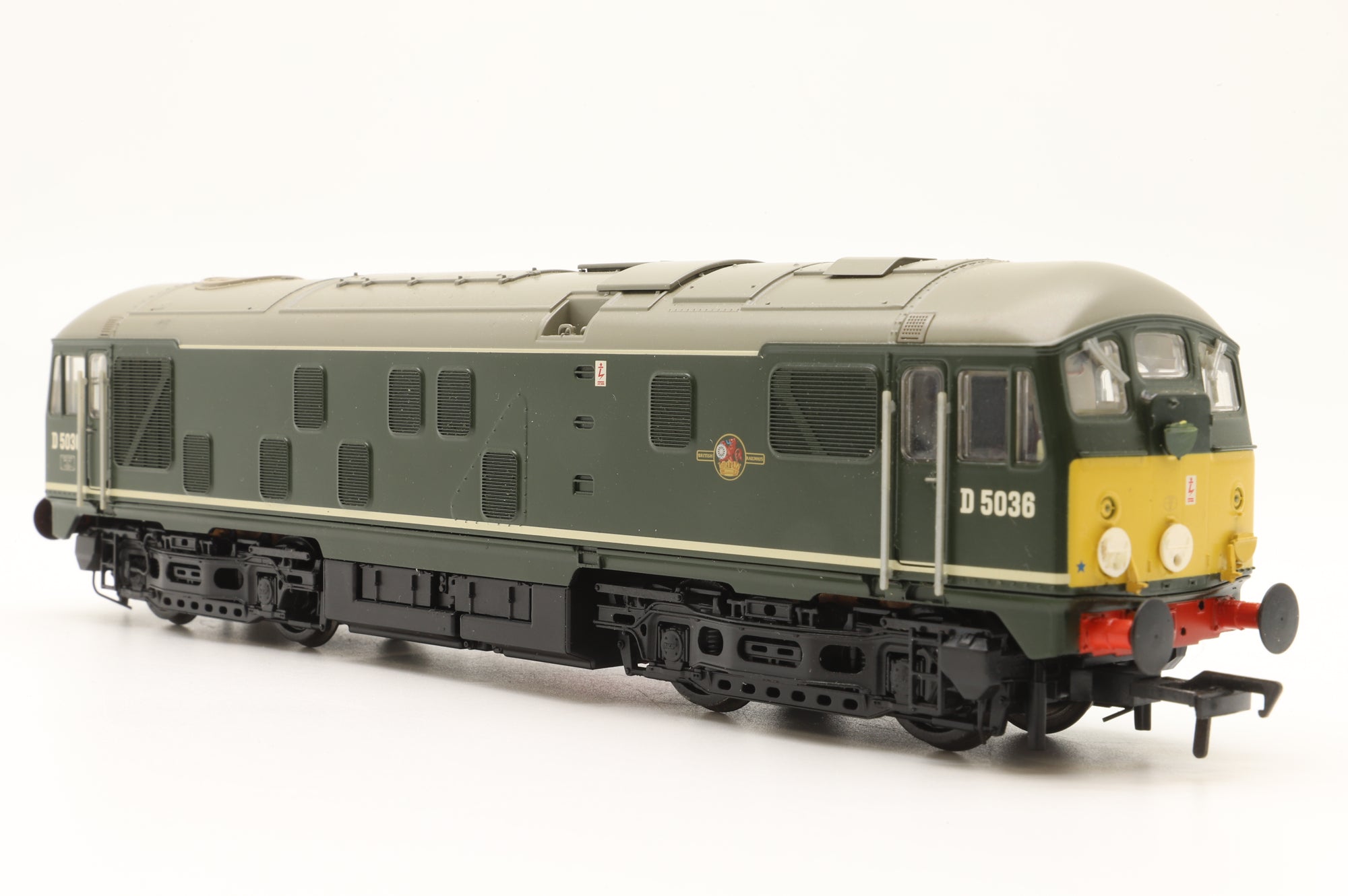 Bachmann OO 32-415SF Class 24/0 'D5036' BR Green, DCC Sound