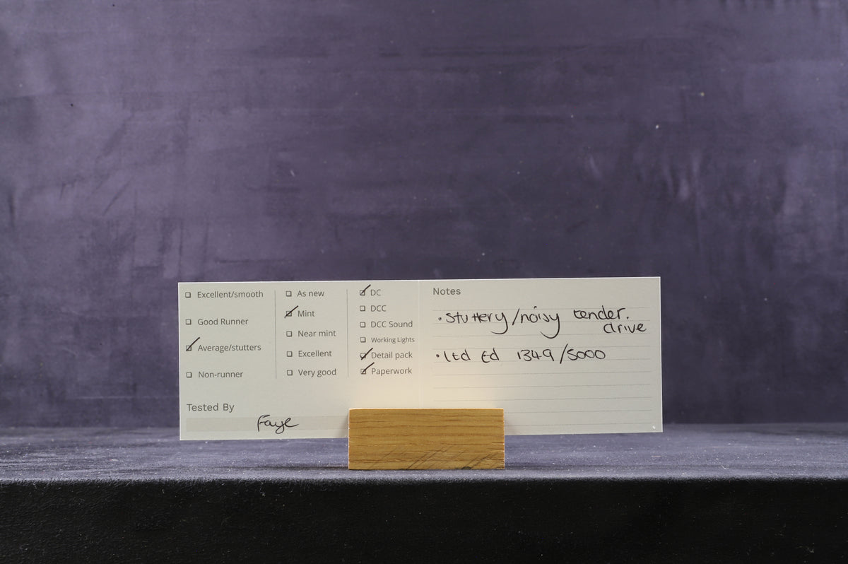 Hornby OO R098 Class A1/A3 4-6-2 &#39;Flying Scotsman&#39; &#39;4472&#39; LNER Green Double Tender Ltd Ed 1349/ 5000