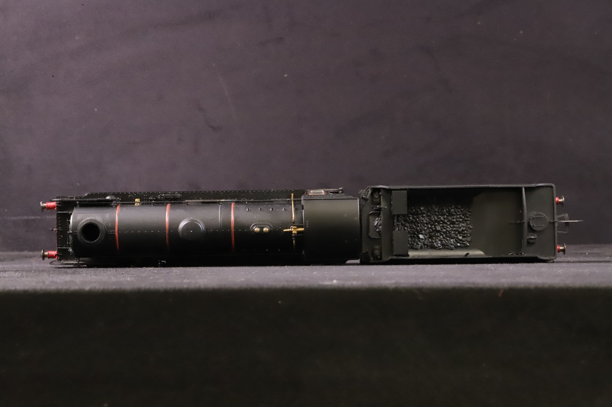 Hornby OO R3194 Schools Class '30937' 'Epsom' BR Black E/C DCC Fitted