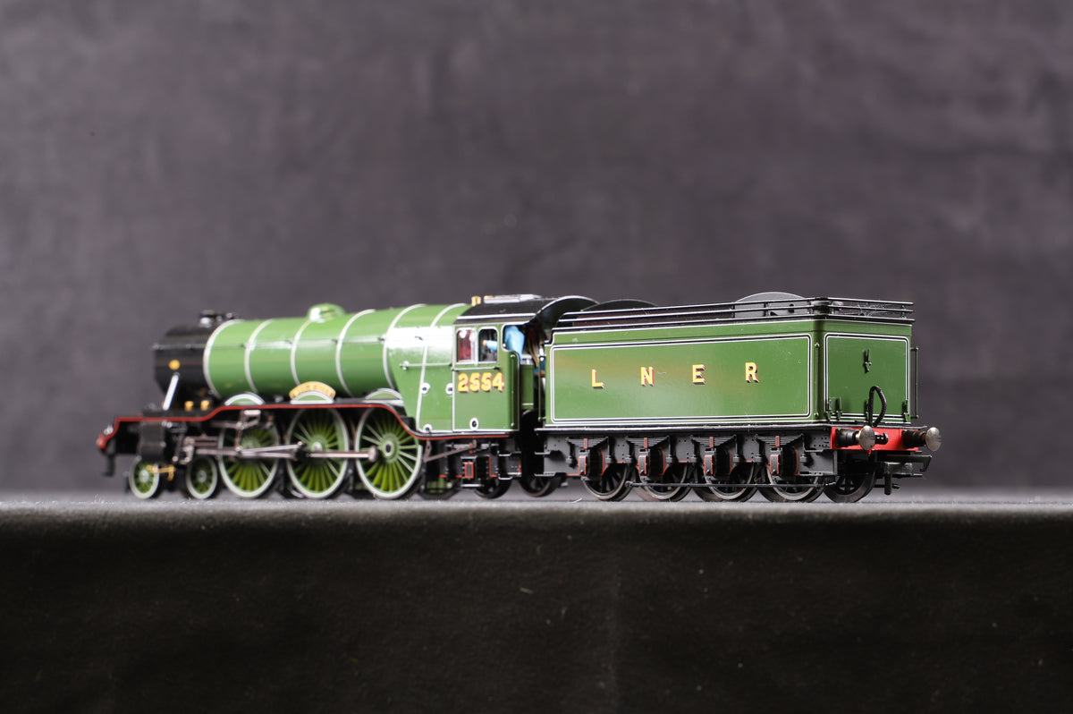 Hornby OO R3439 LNER Class A1 &#39;Woolwinder&#39; &#39;554&#39; Glossed Ltd Ed 41/850