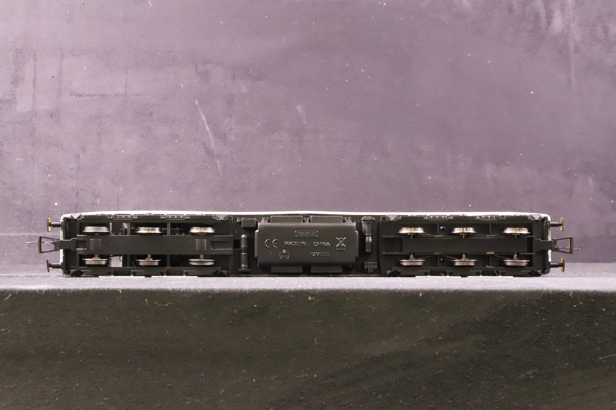 Hornby OO R3480 Class 92 92016 'Brahms' in EWS (Rebranded BR Railfreight Grey) Livery