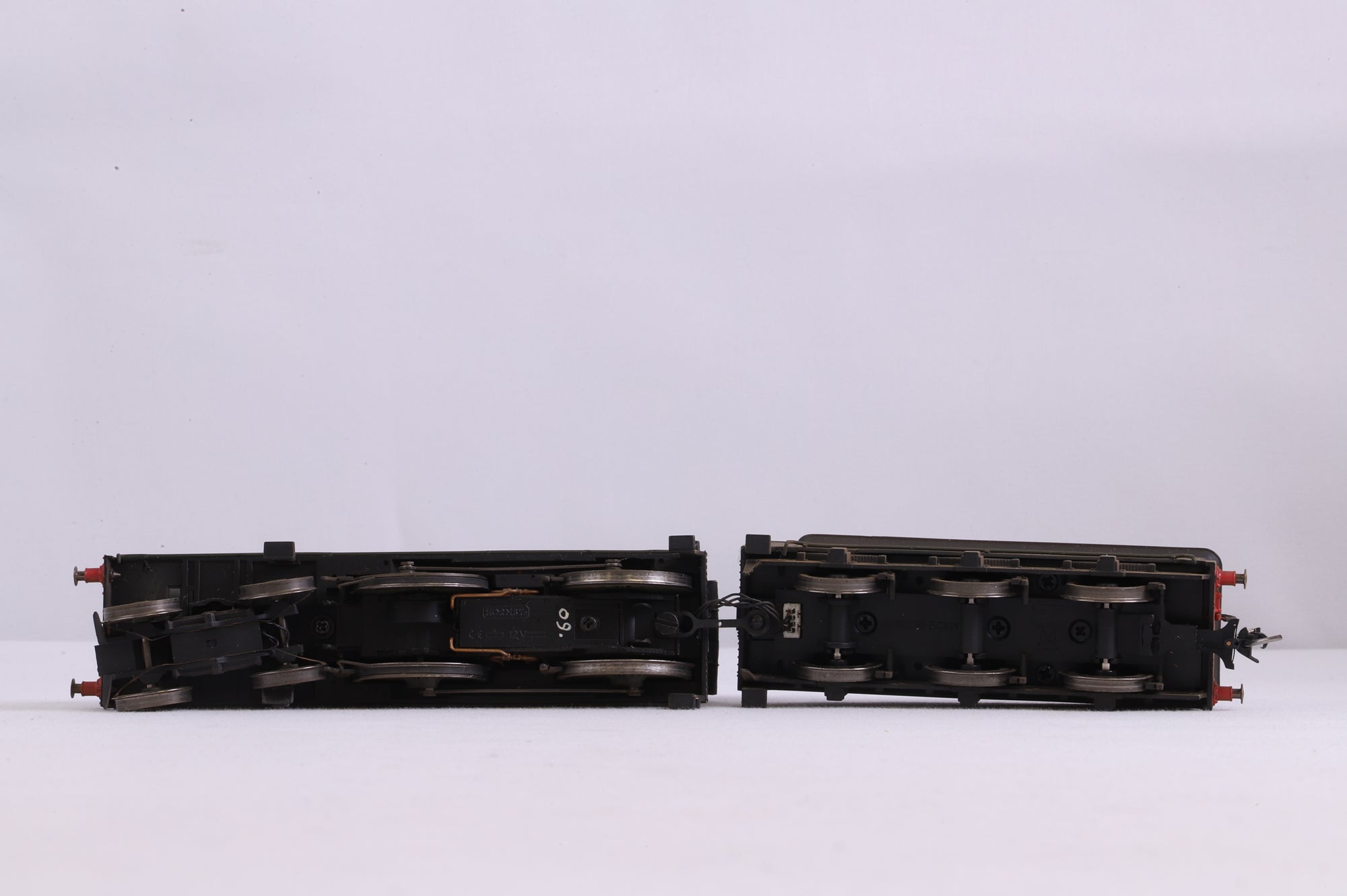 Hornby OO R2711 Class T9 No.729 in Lined SR Green - TMC Weathered & DCC Sound