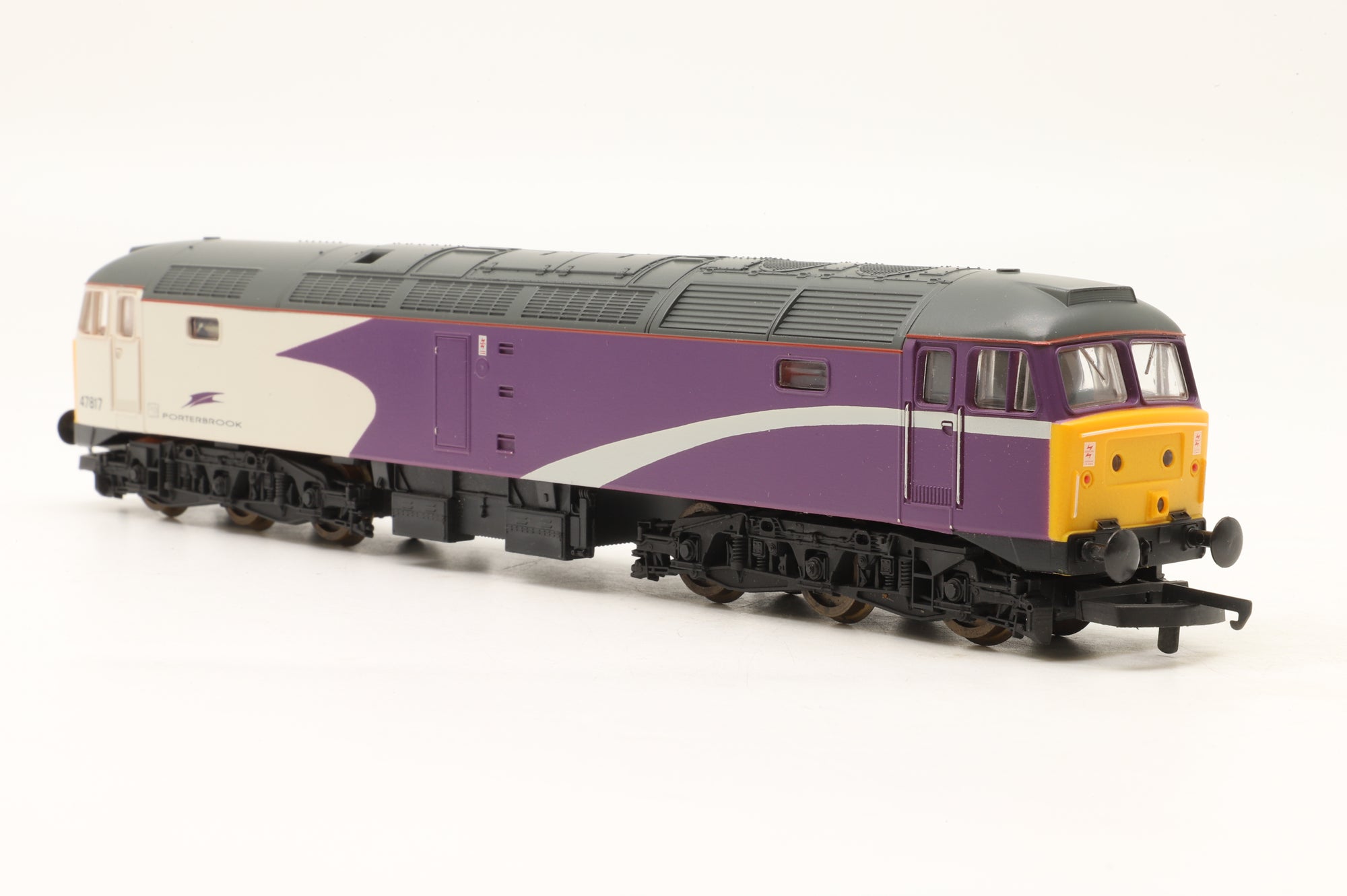 Lima OO Class 47 '47817' Diesel Locomotive Porterbrook