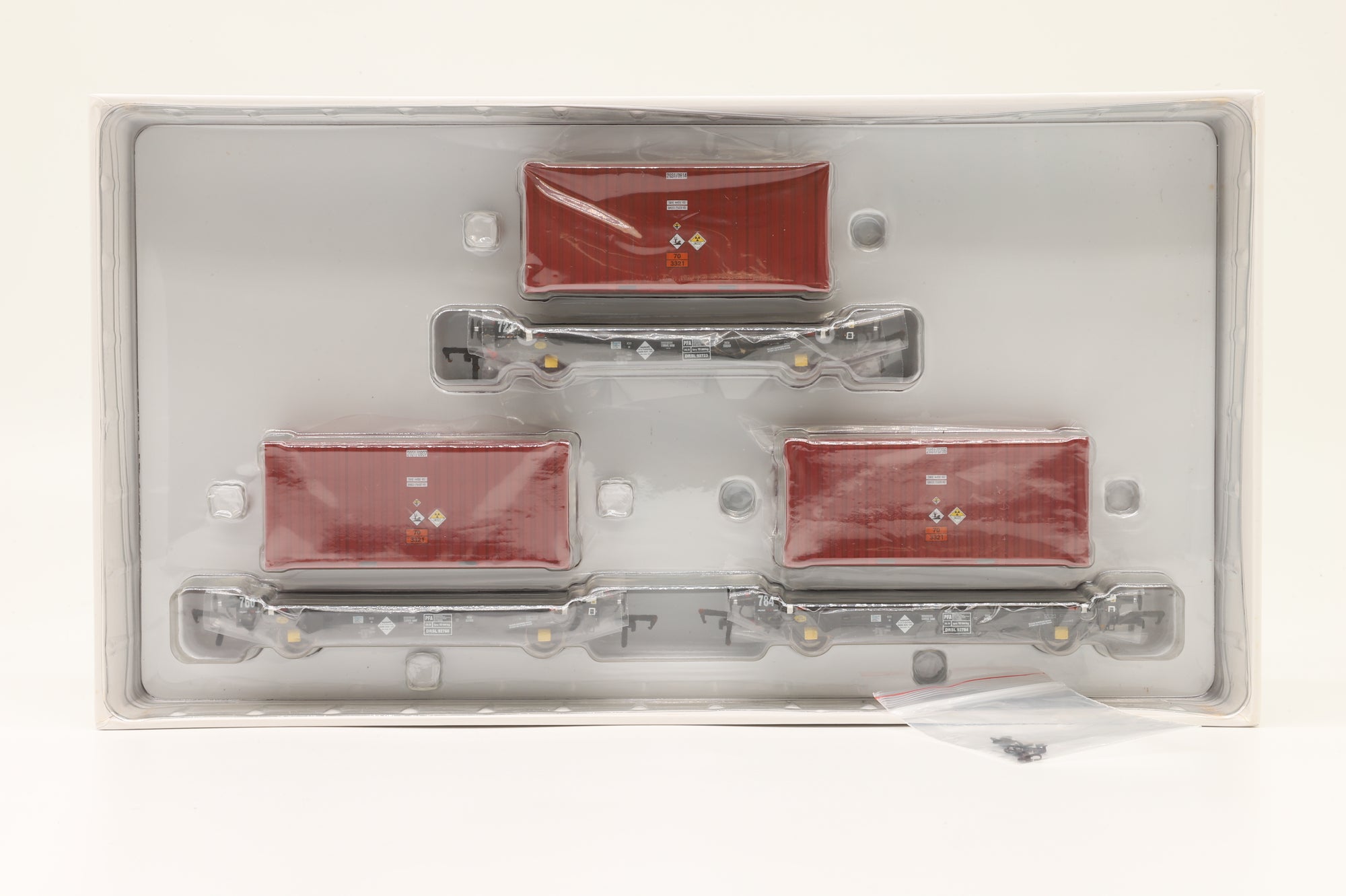 Accurascale ACC2097 PFA Container Wagon DRS LLNW 2031 Container Pack 5