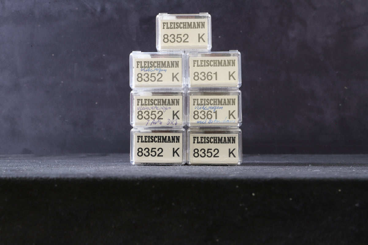 Fleischmann N Rake Of 7 DRG Cattle Wagons Inc. 8352x5 &amp; 8361x2