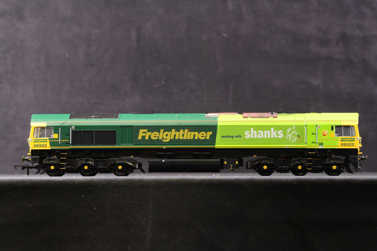 Bachmann OO 32-726DS Cl.66 Diesel &#39;66522&#39; Freightliner Shanks, Weathered &amp; DCC Sound