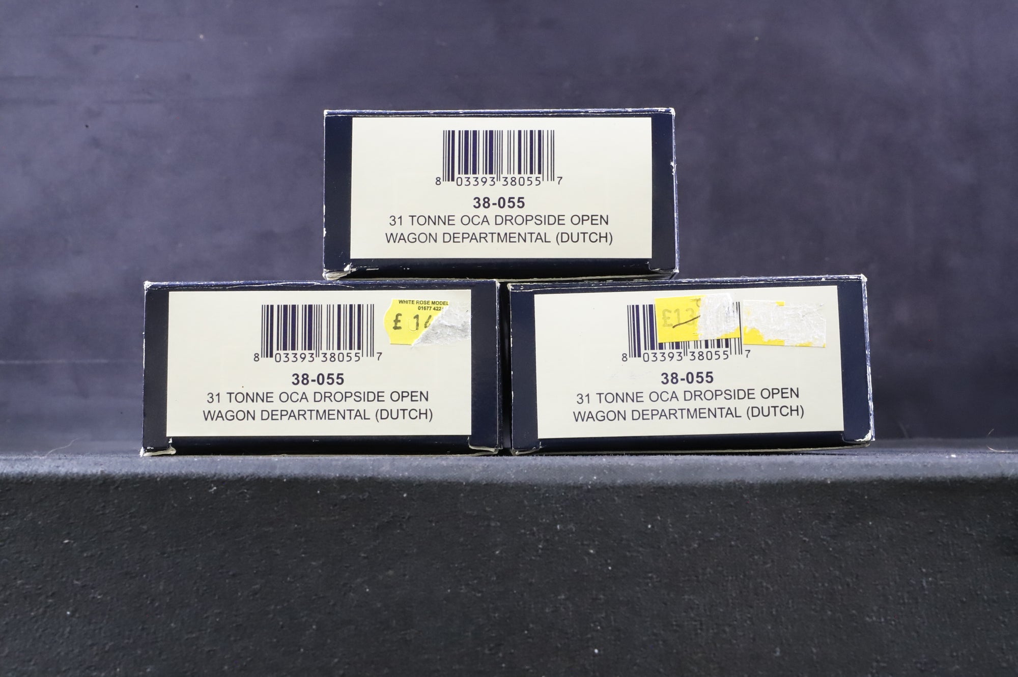 Bachmann OO Rake of 3 OCA/ZDA Wagons in BR Engineers Dutch -Weathered/Pristine