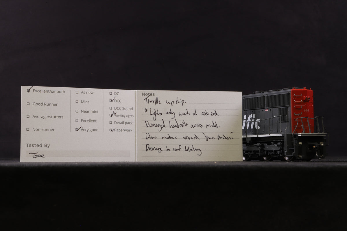 Genesis HO G6126 SD70M No.9810 in Southern Pacific Livery