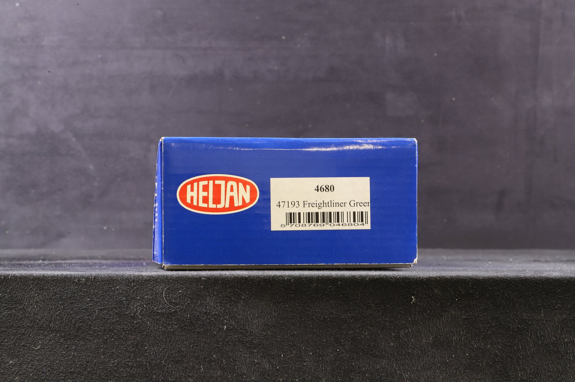 Heljan OO 4680 '47193' Freightliner Green