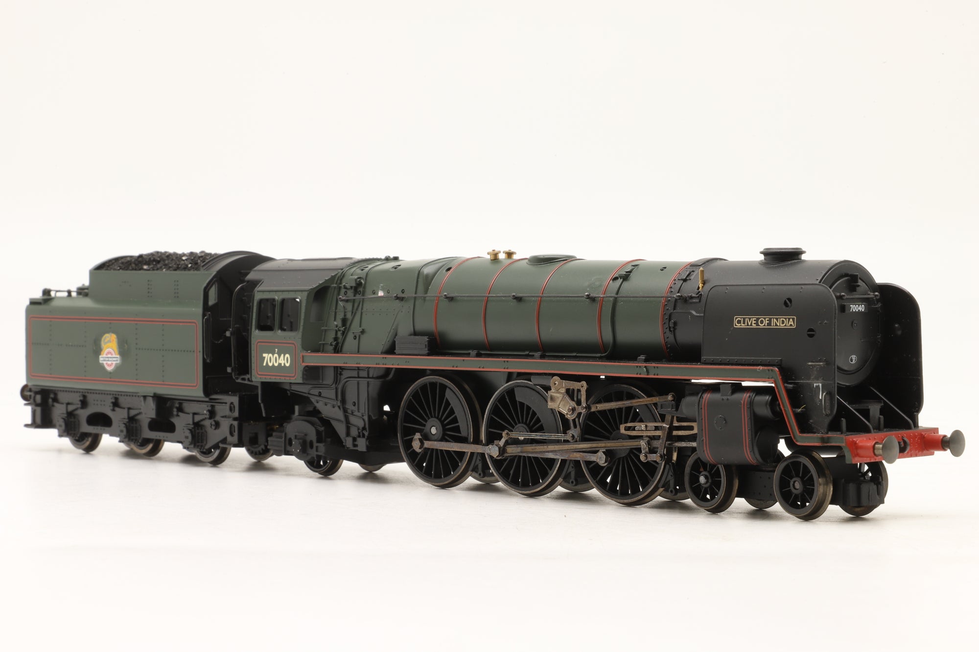 Hornby OO R2180 Britannia Class '70040' 'Clive Of India' BR Lined Green L/C