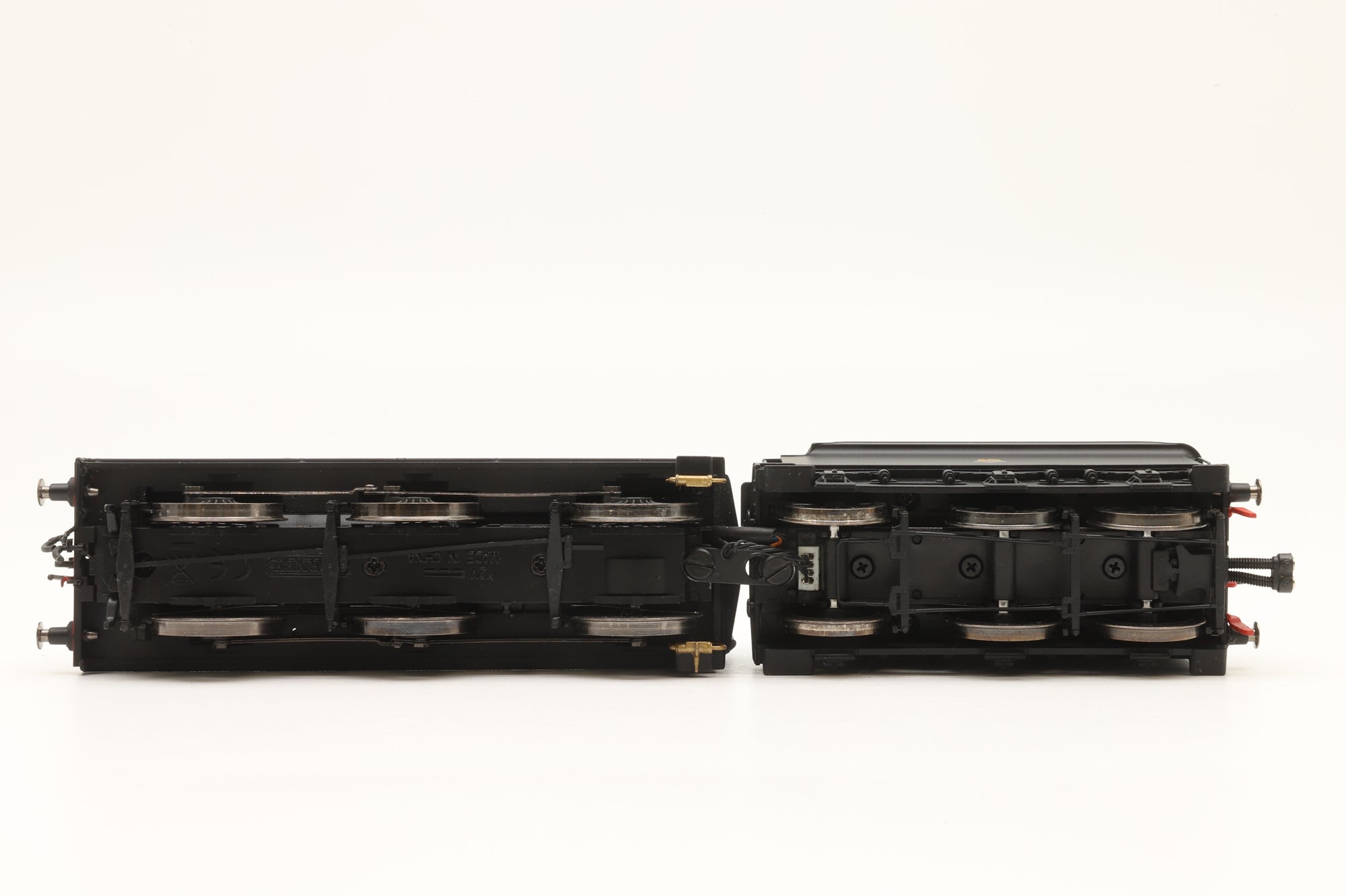 Hornby OO R3415 Early BR Class J15 '65477', DCC Sound