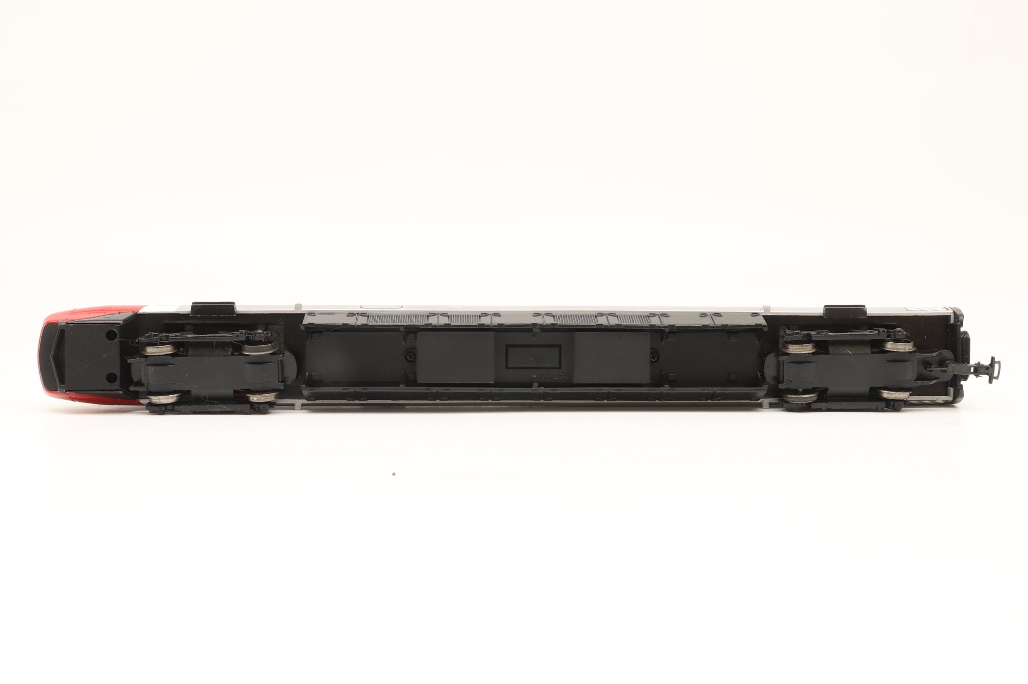 Dapol OO D390-2 Virgin Pendolino 4-Car EMU 'Red Revolution'