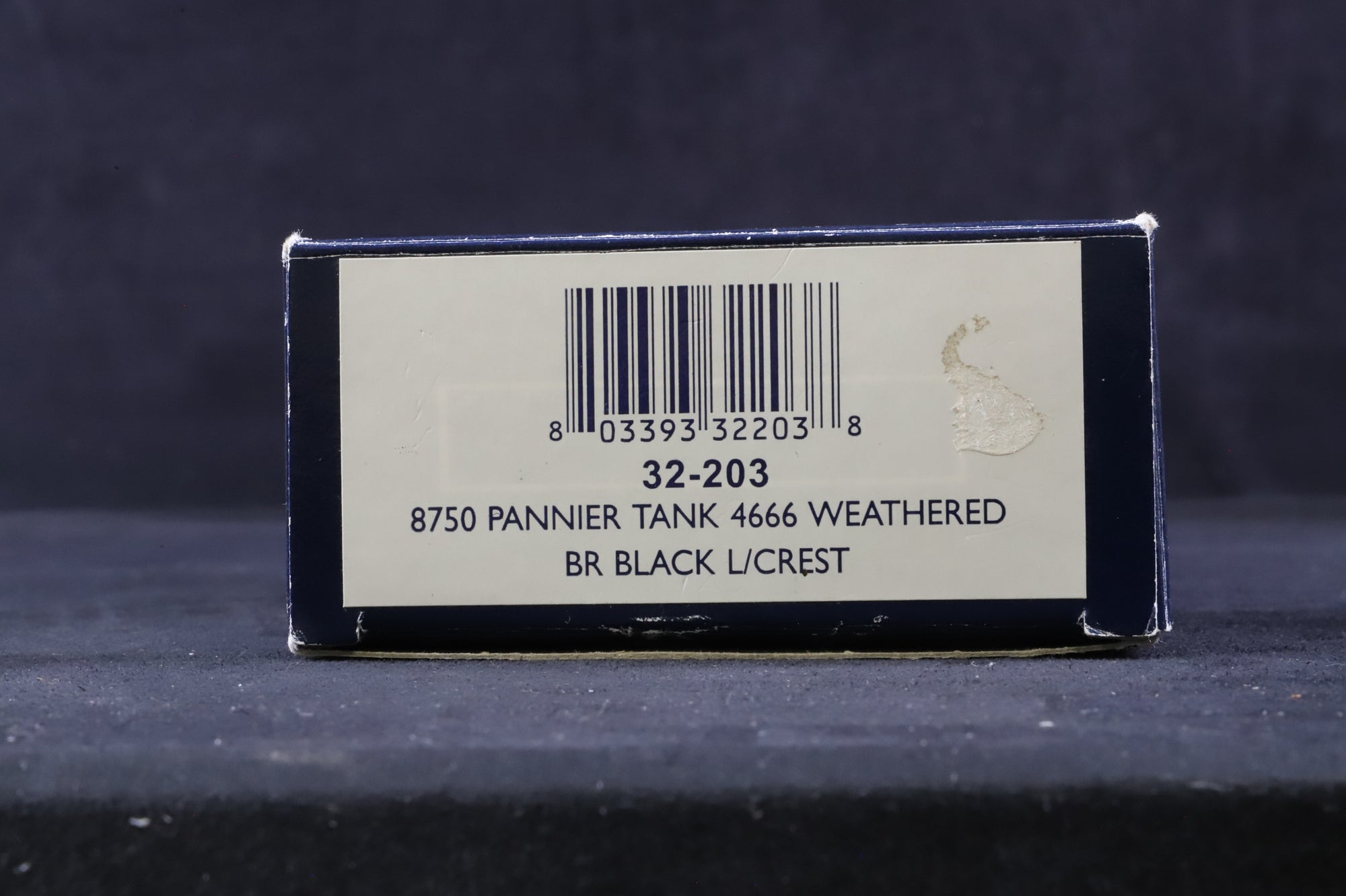 Bachmann OO 32-203 8750 Pannier Tank 4666 BR Black L/Crest, Weathered