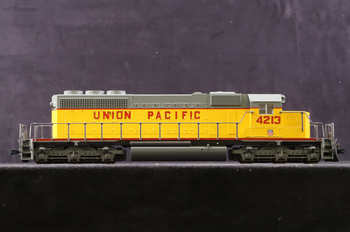 Kato HO 37-2807 EMD SD40-2 4213 in Union Pacific Livery