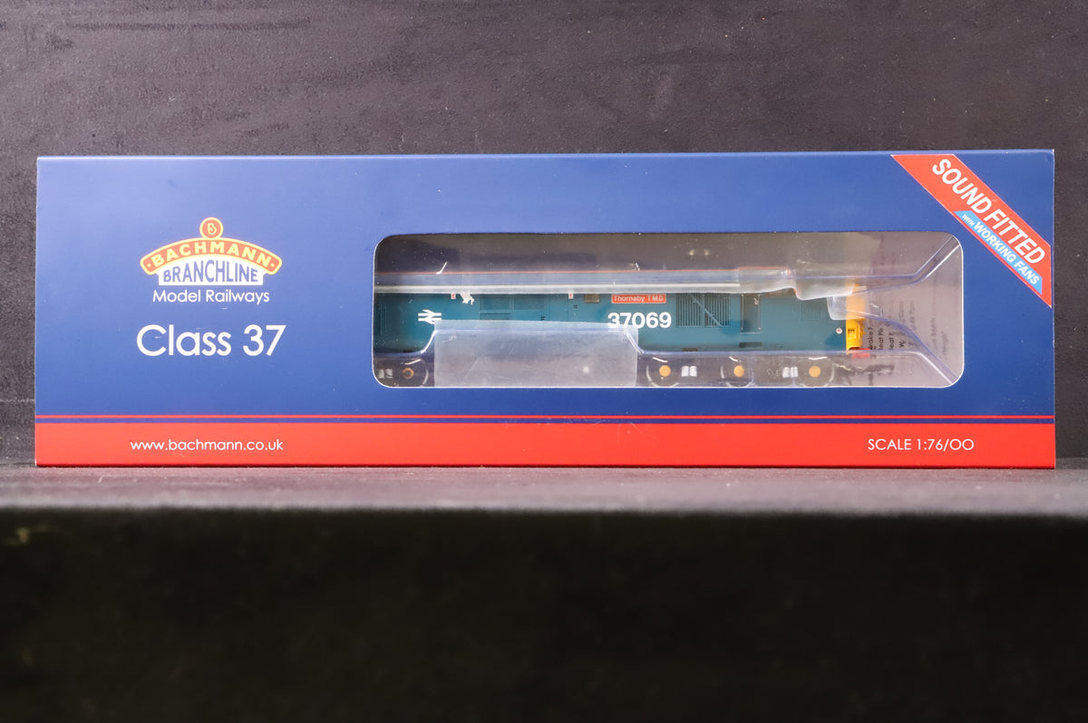 Bachmann OO 35-312SFX Class 37/0 &#39;37069&#39; &#39;Thornaby TMD&#39; BR Blue, DCC Sound